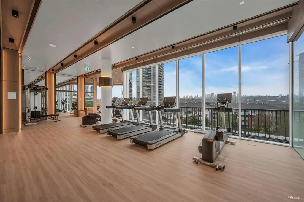 2510 4730 Lougheed Highway