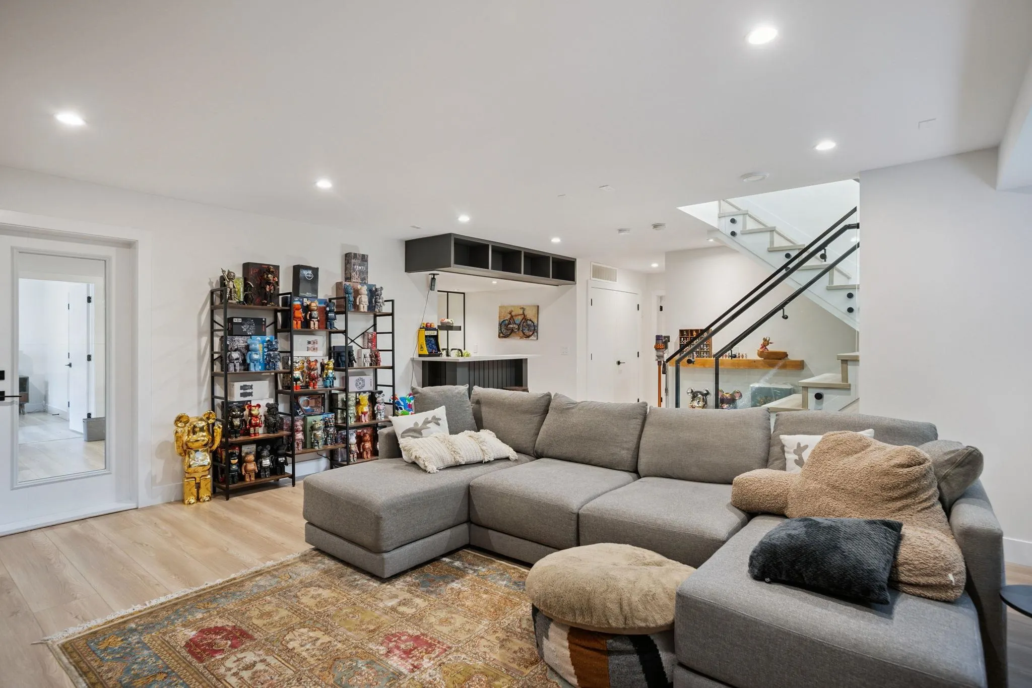 2811 202a Street