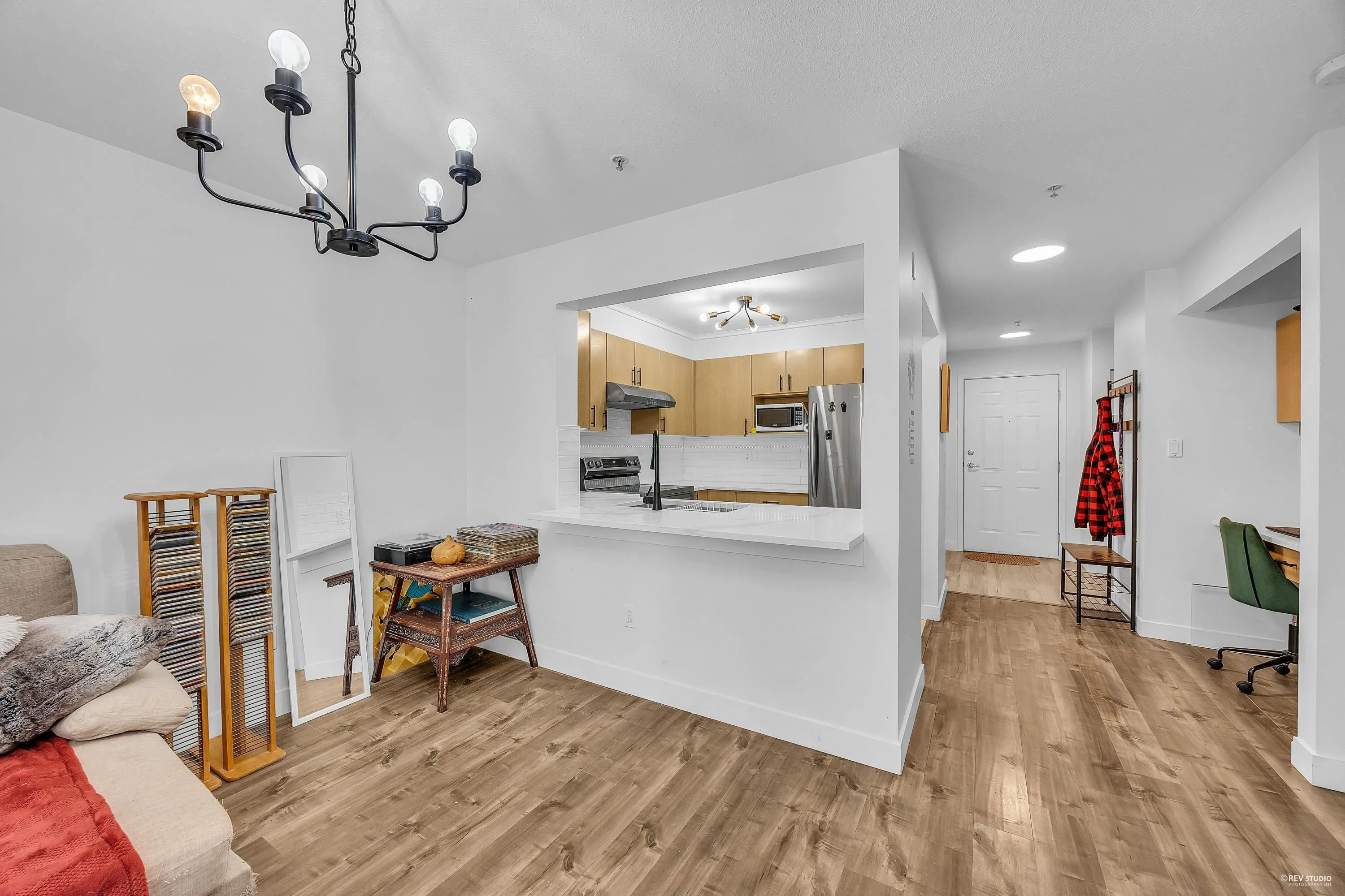 310 15220 Guildford Drive