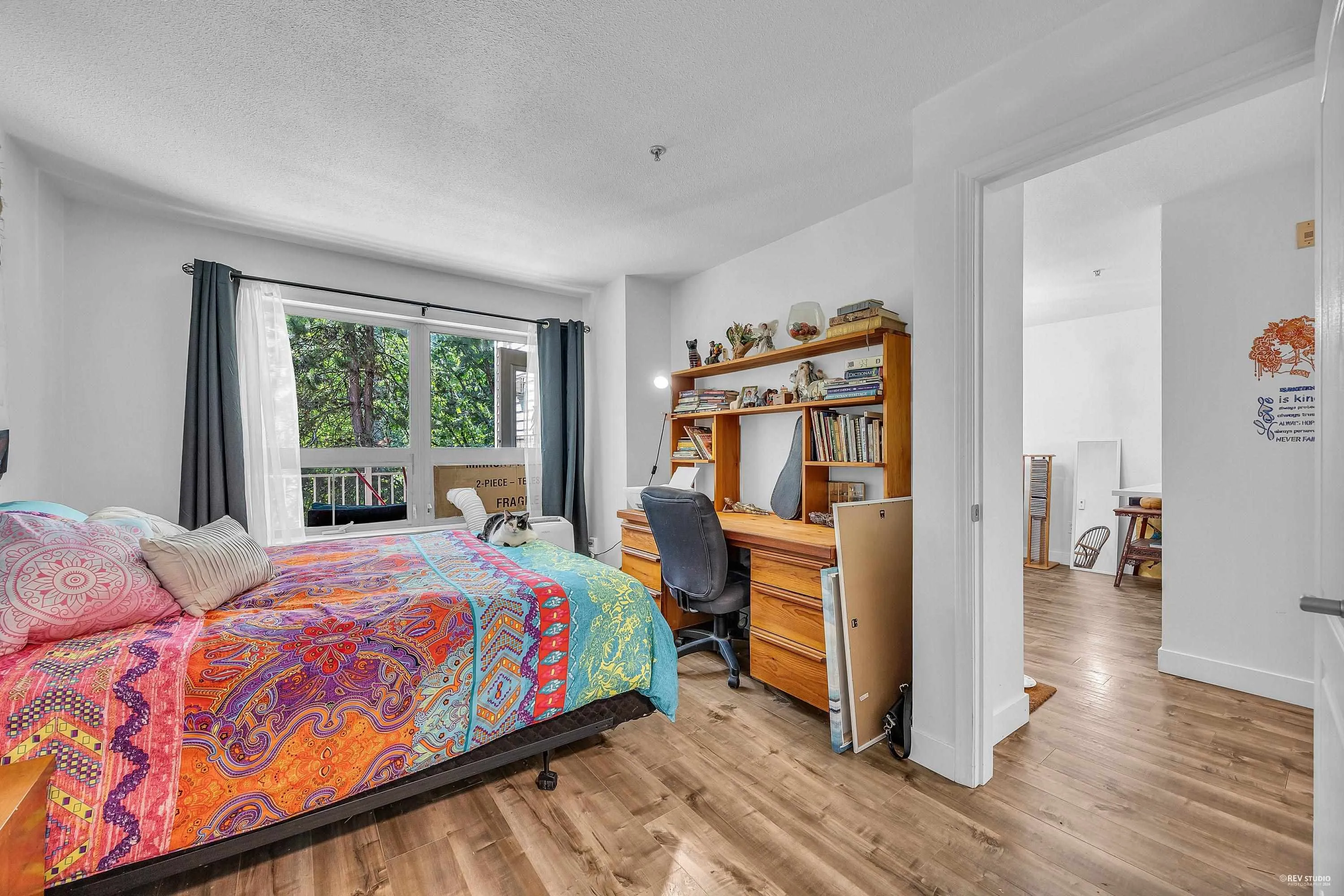 310 15220 Guildford Drive