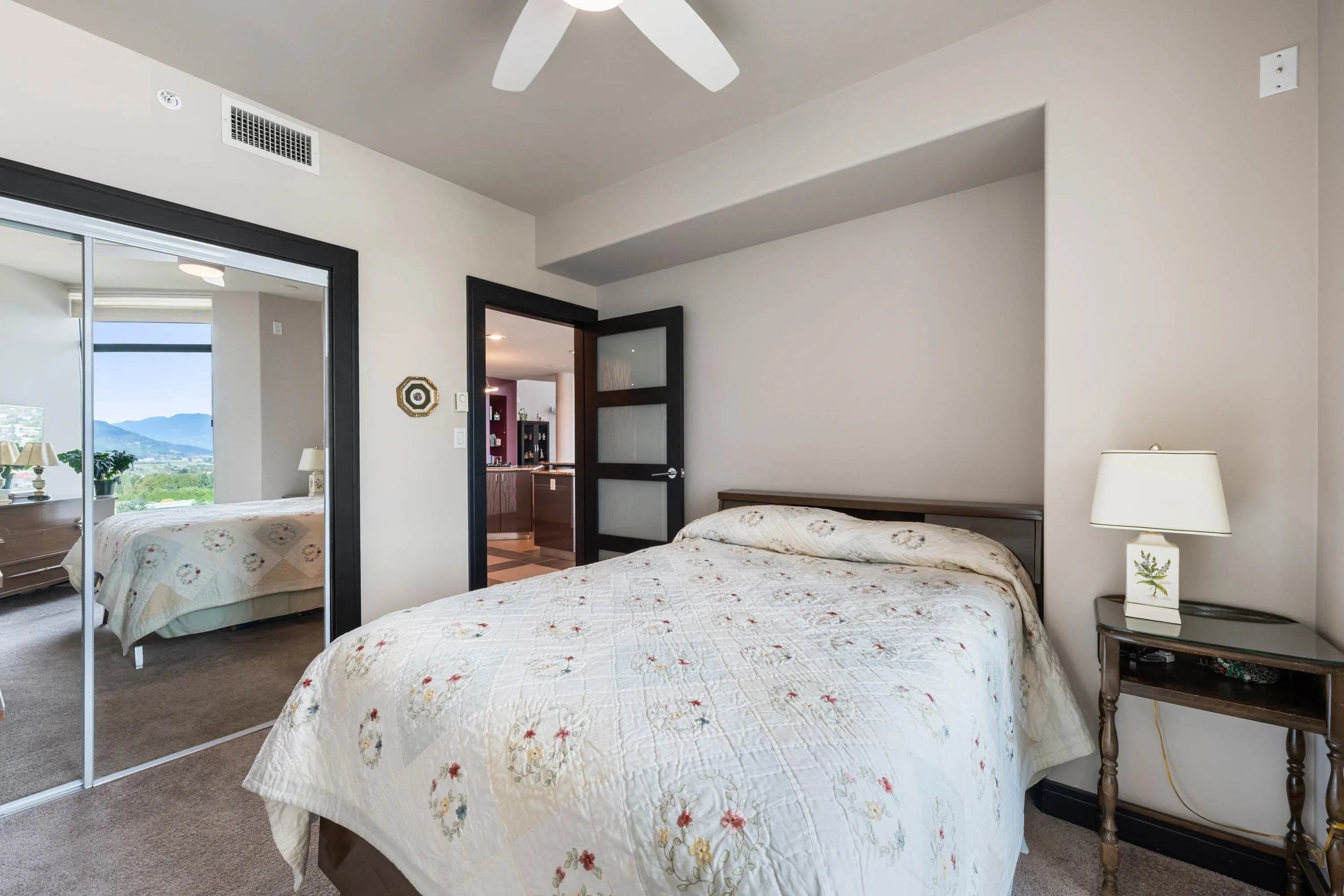 1704 33065 Mill Lake Road