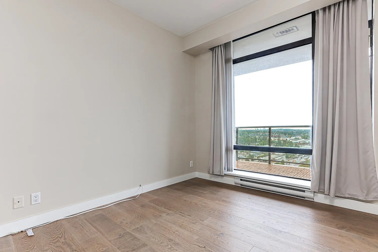 3002 2355 Madison Avenue