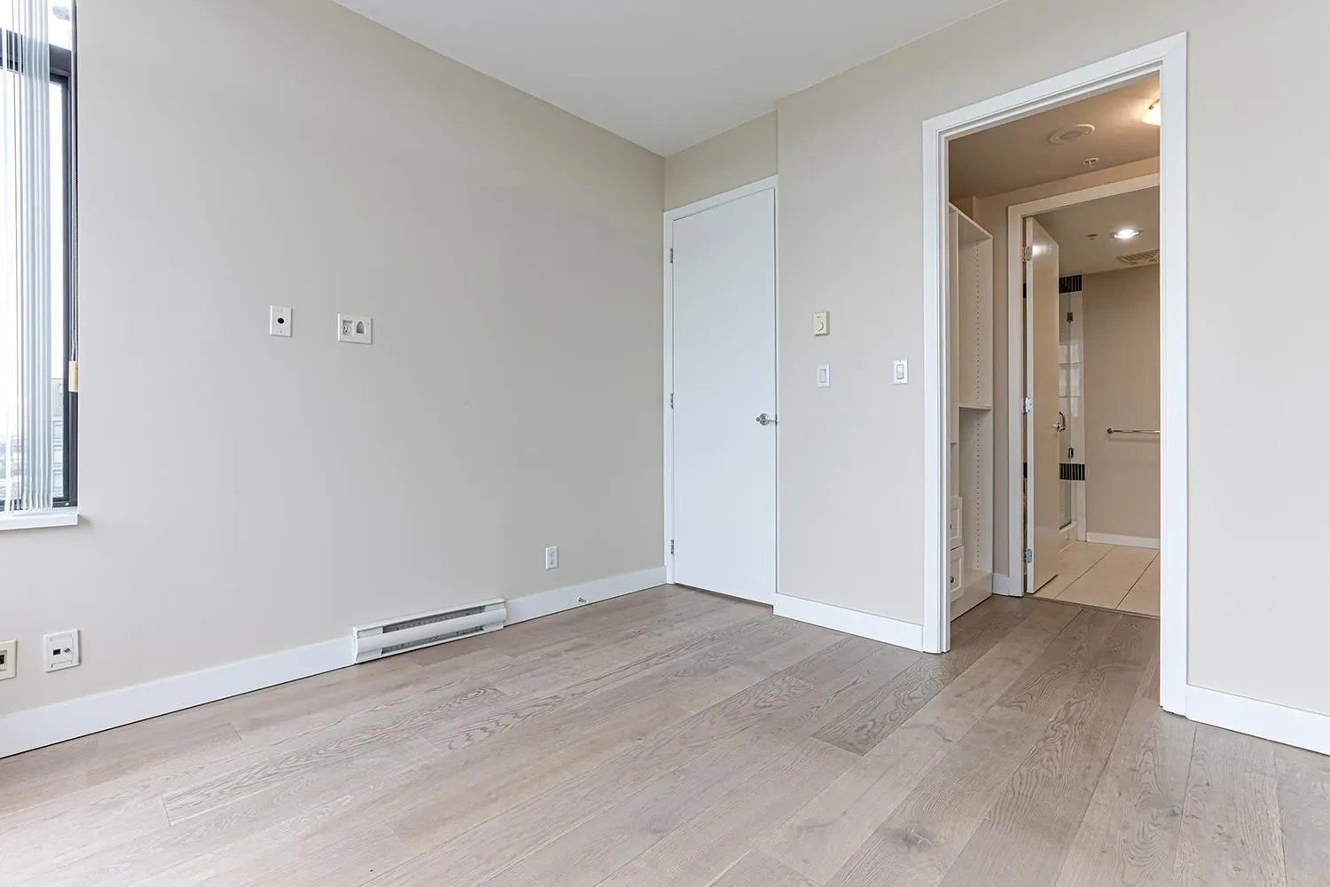3002 2355 Madison Avenue