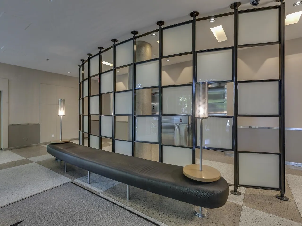 706 1003 Burnaby Street