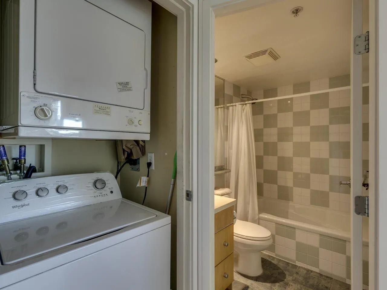 706 1003 Burnaby Street