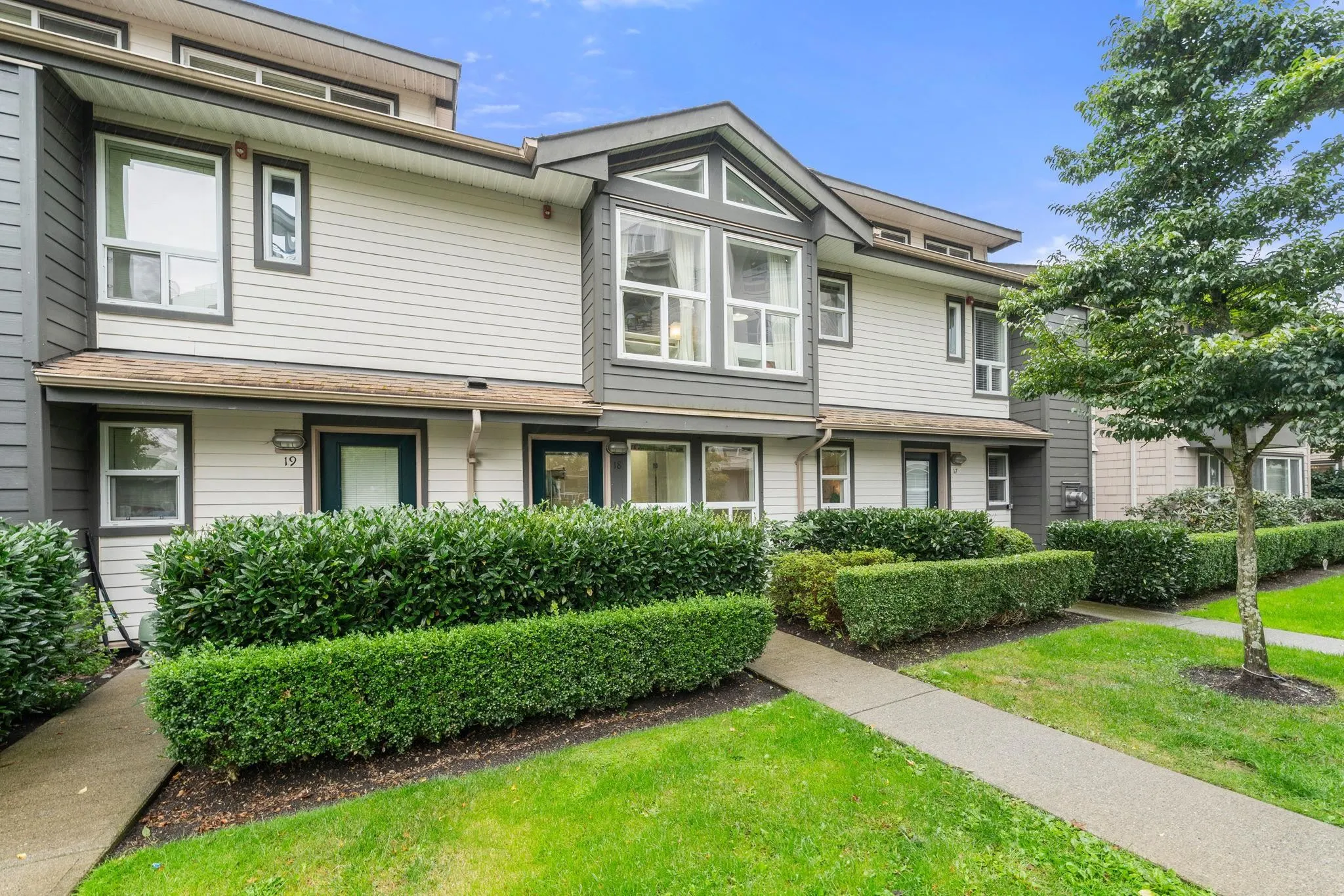 18 1204 Main Street