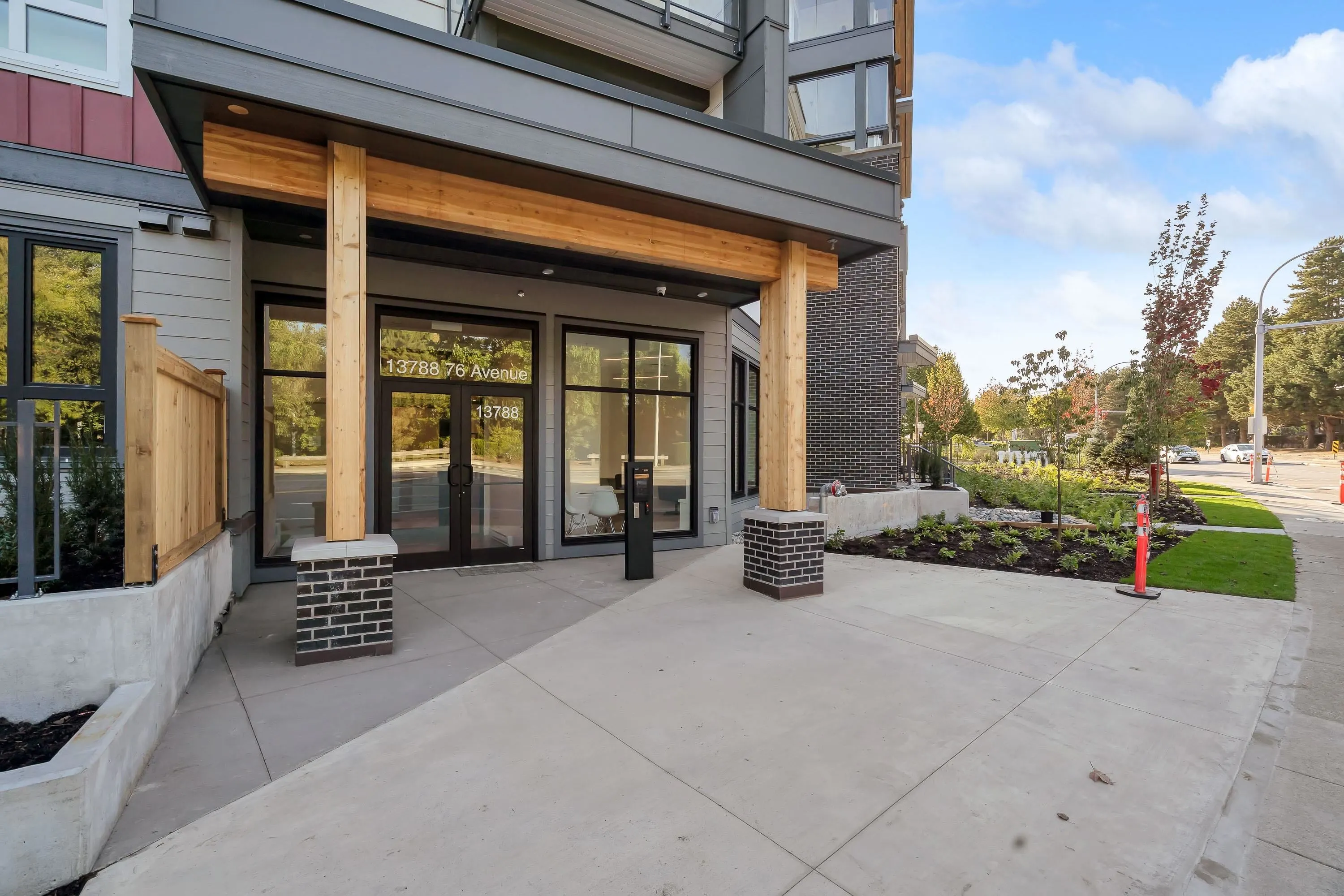 223 13788 76 Avenue
