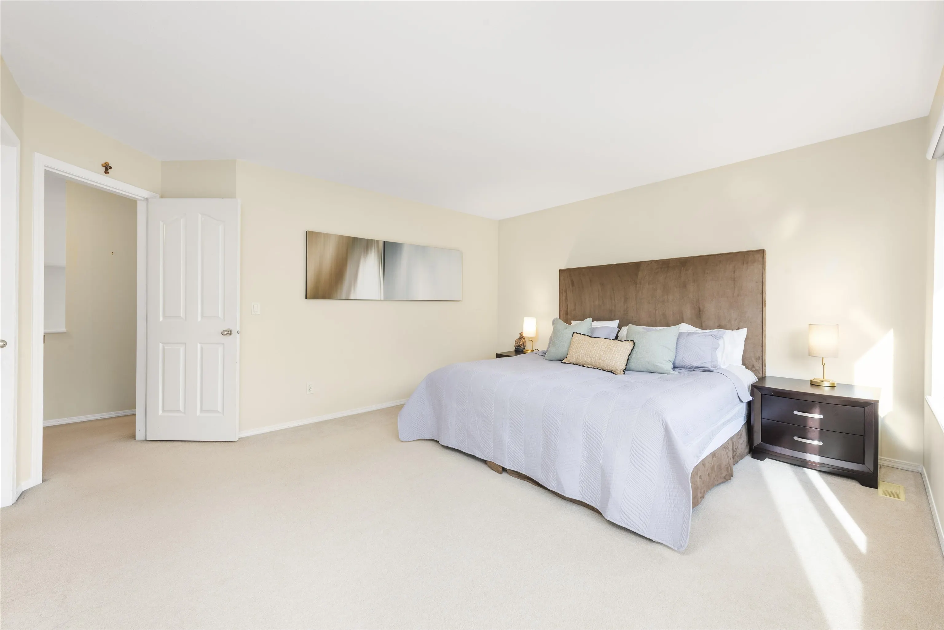 22331 Cochrane Drive