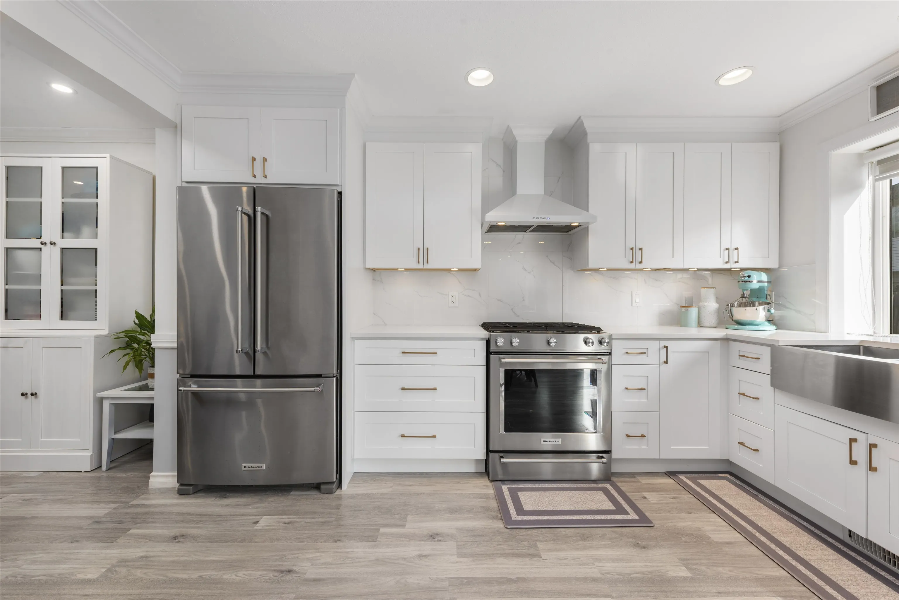 22331 Cochrane Drive