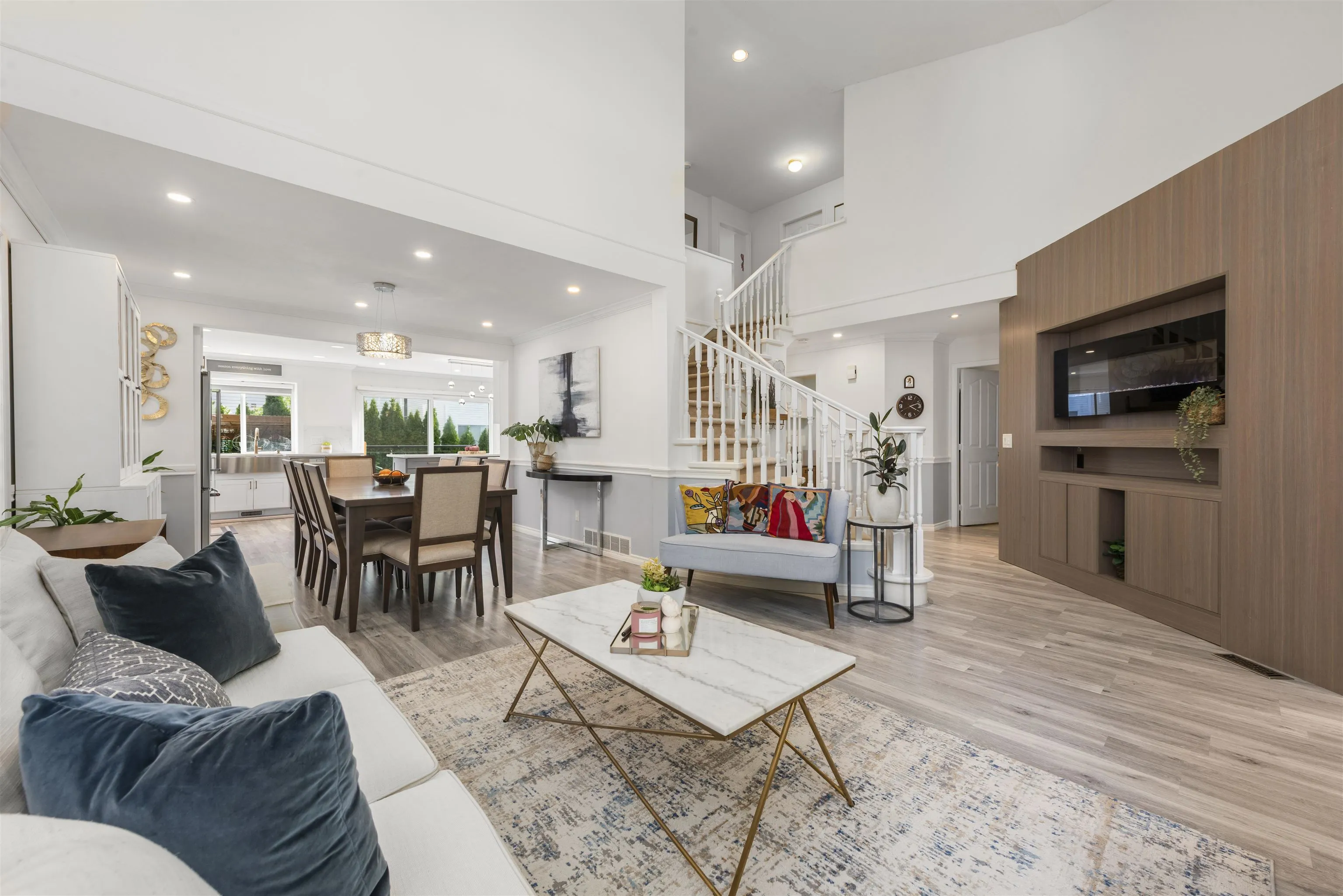 22331 Cochrane Drive