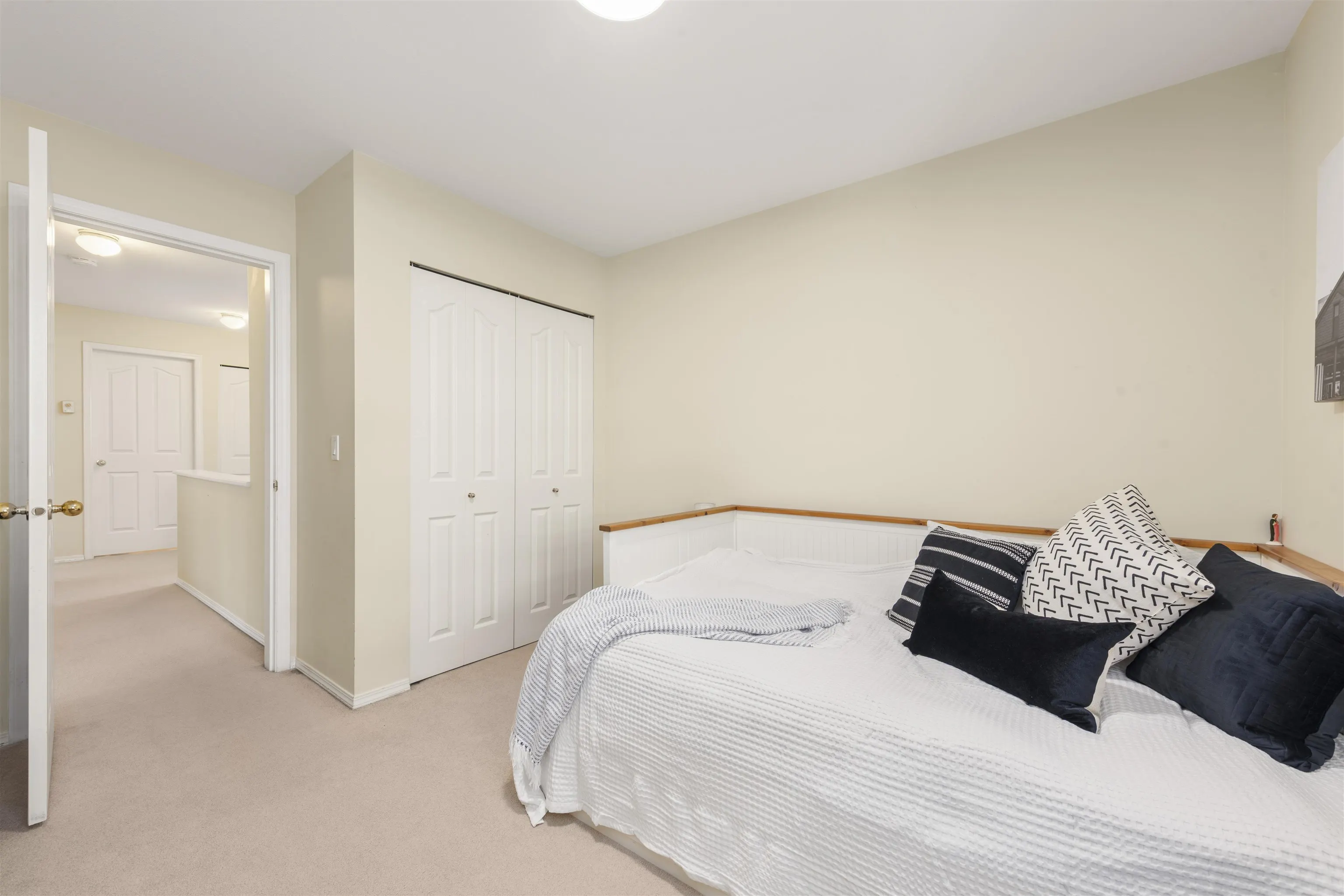 22331 Cochrane Drive