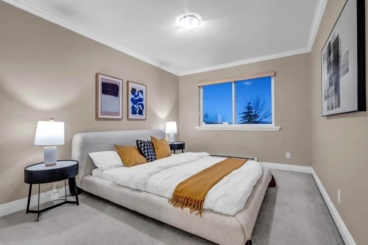 3126 Silverthrone Drive