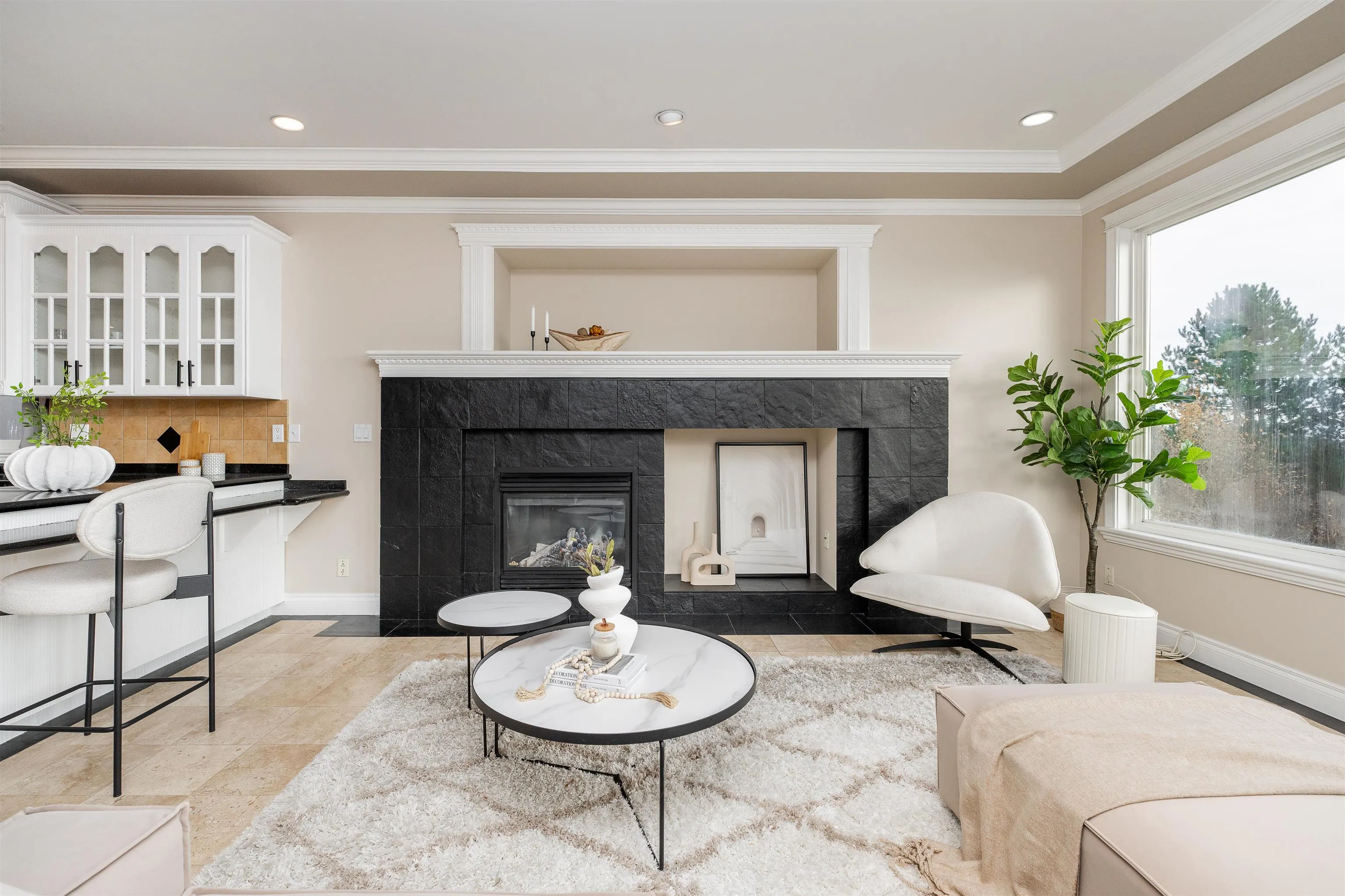 3126 Silverthrone Drive