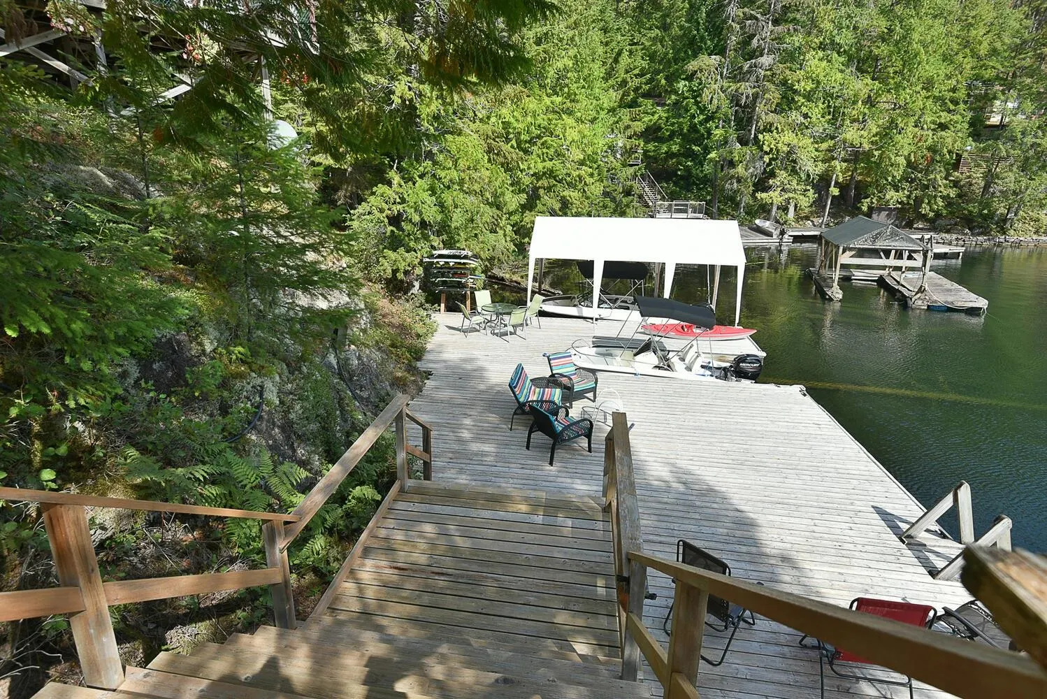 Lot 19 Sakinaw Lake