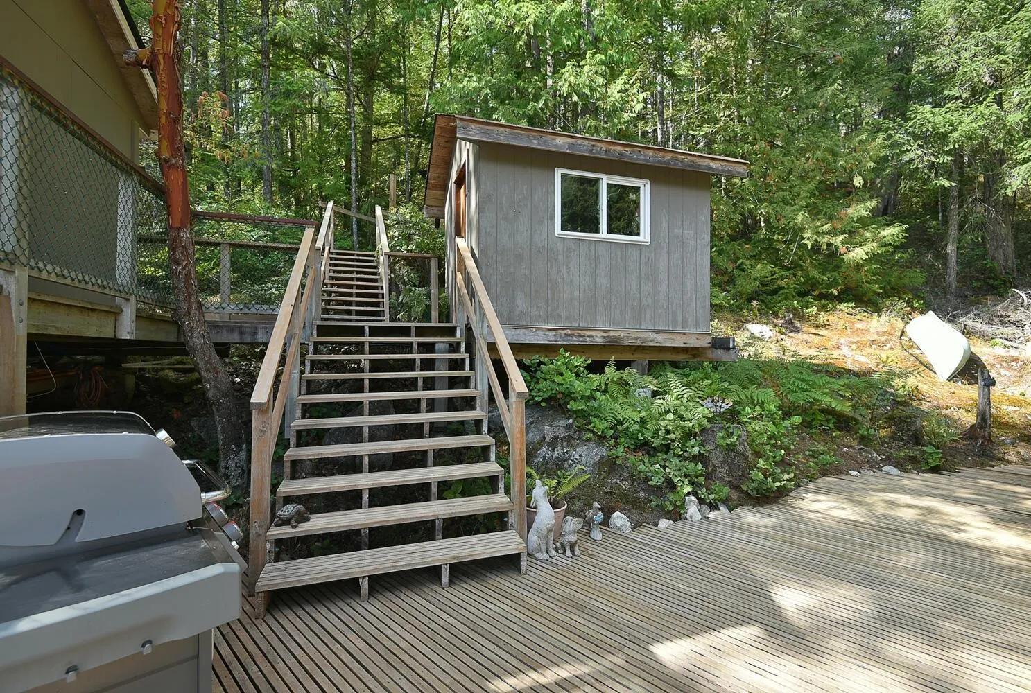 Lot 19 Sakinaw Lake