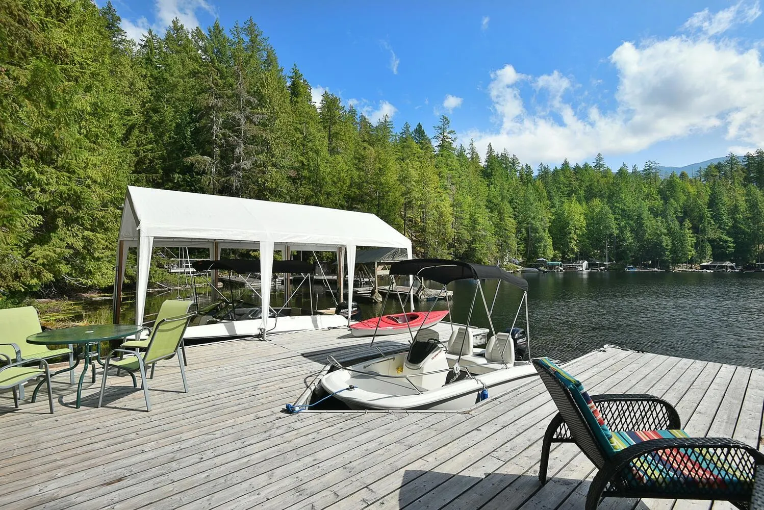 Lot 19 Sakinaw Lake