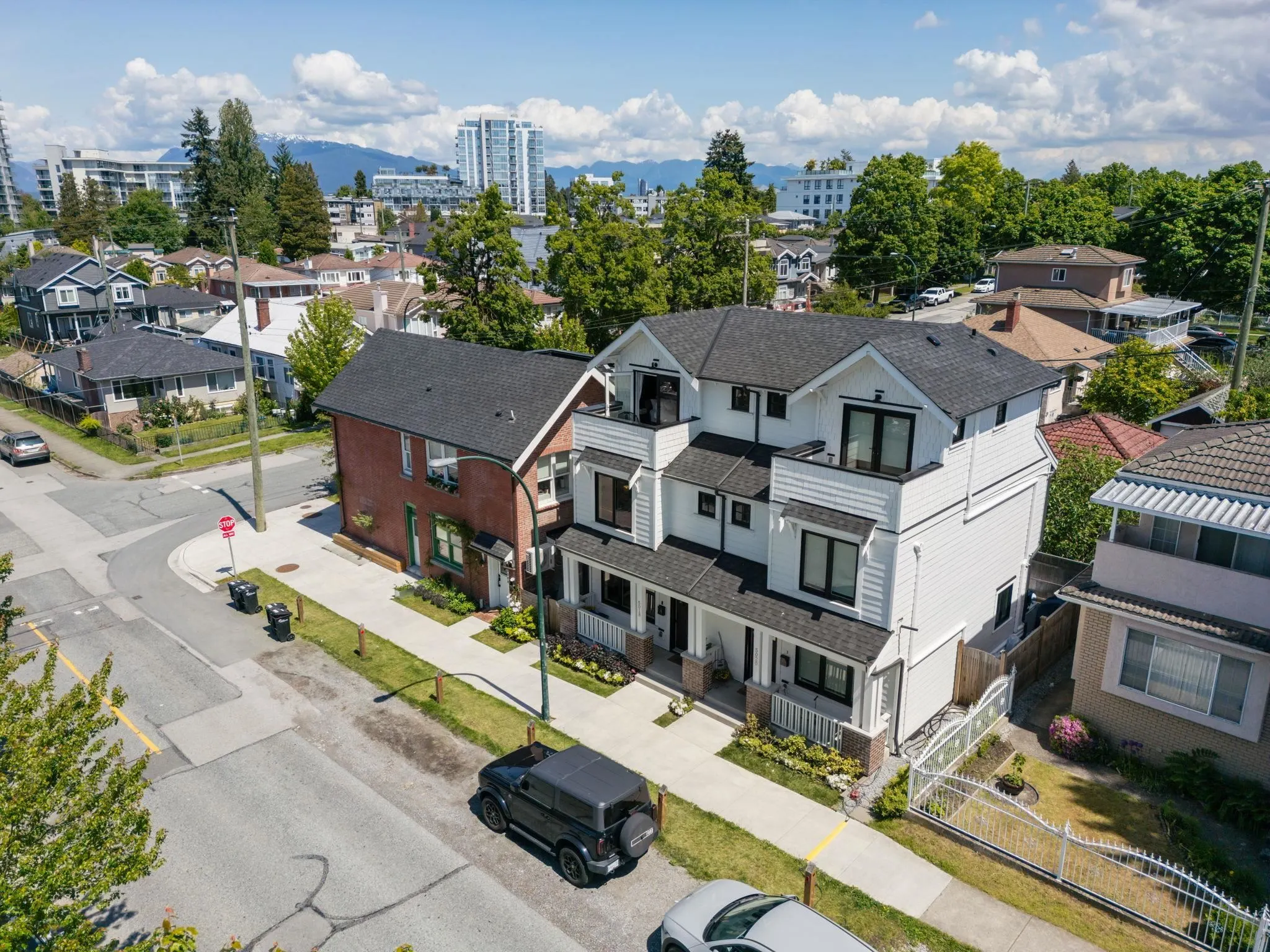 5018 Nanaimo Street
