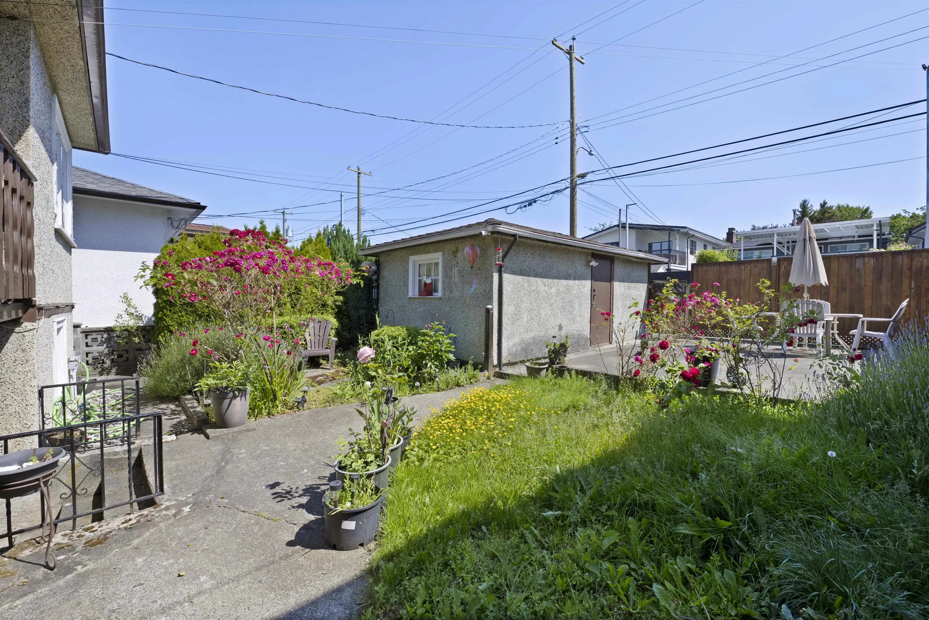 2550 Parker Street