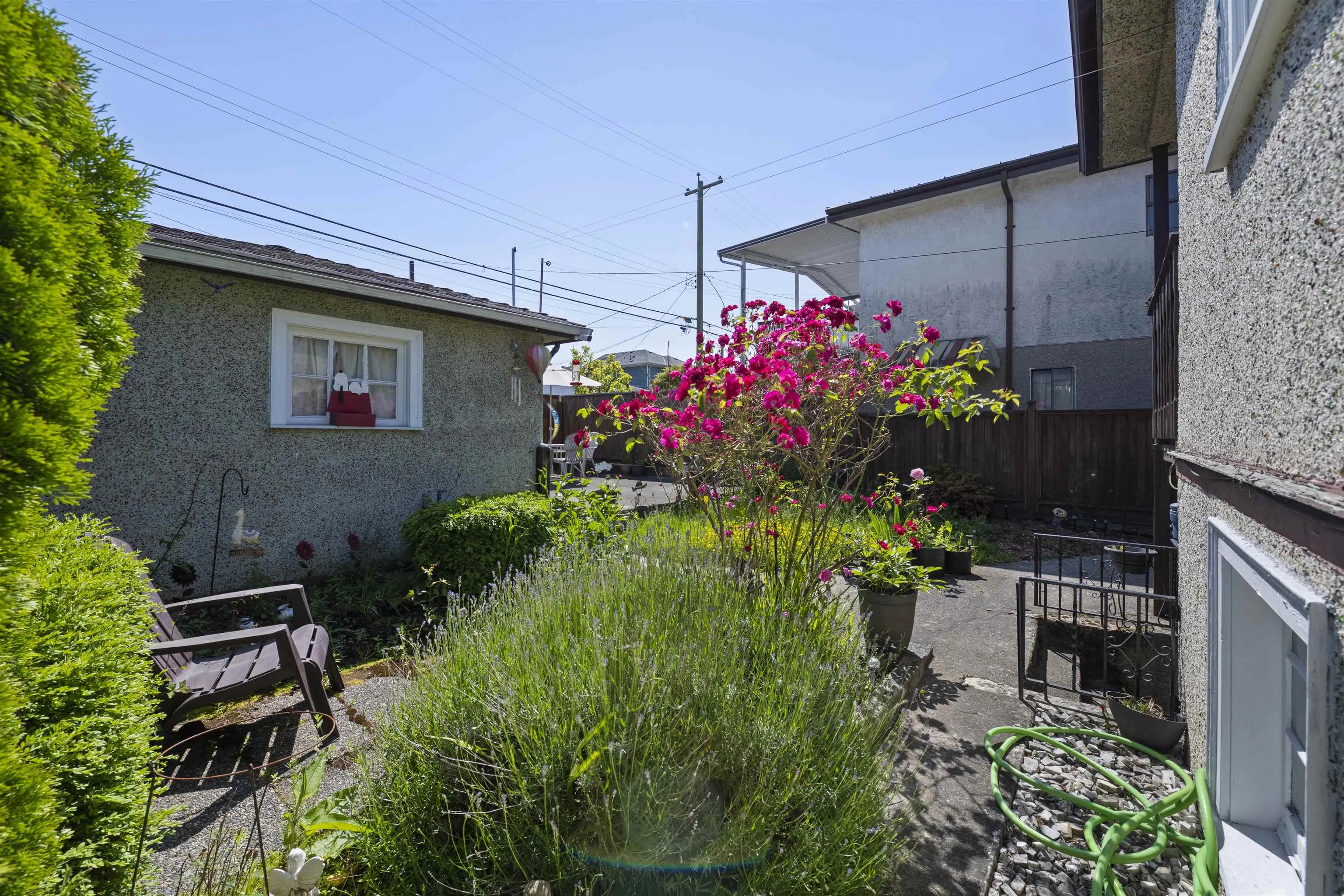 2550 Parker Street