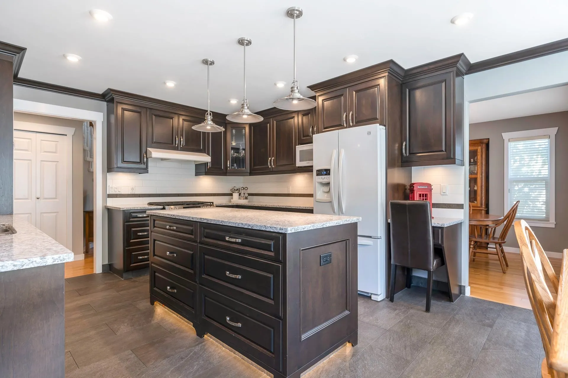 18157 Claytonwood Crescent