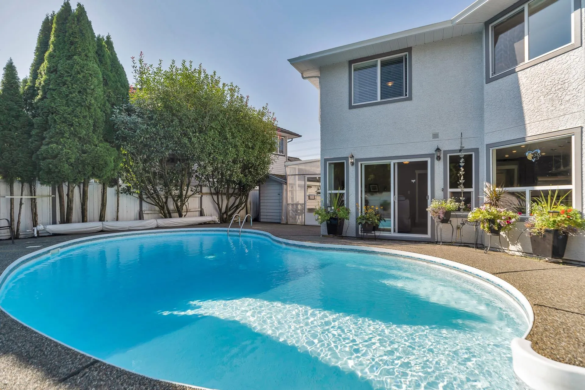 18157 Claytonwood Crescent