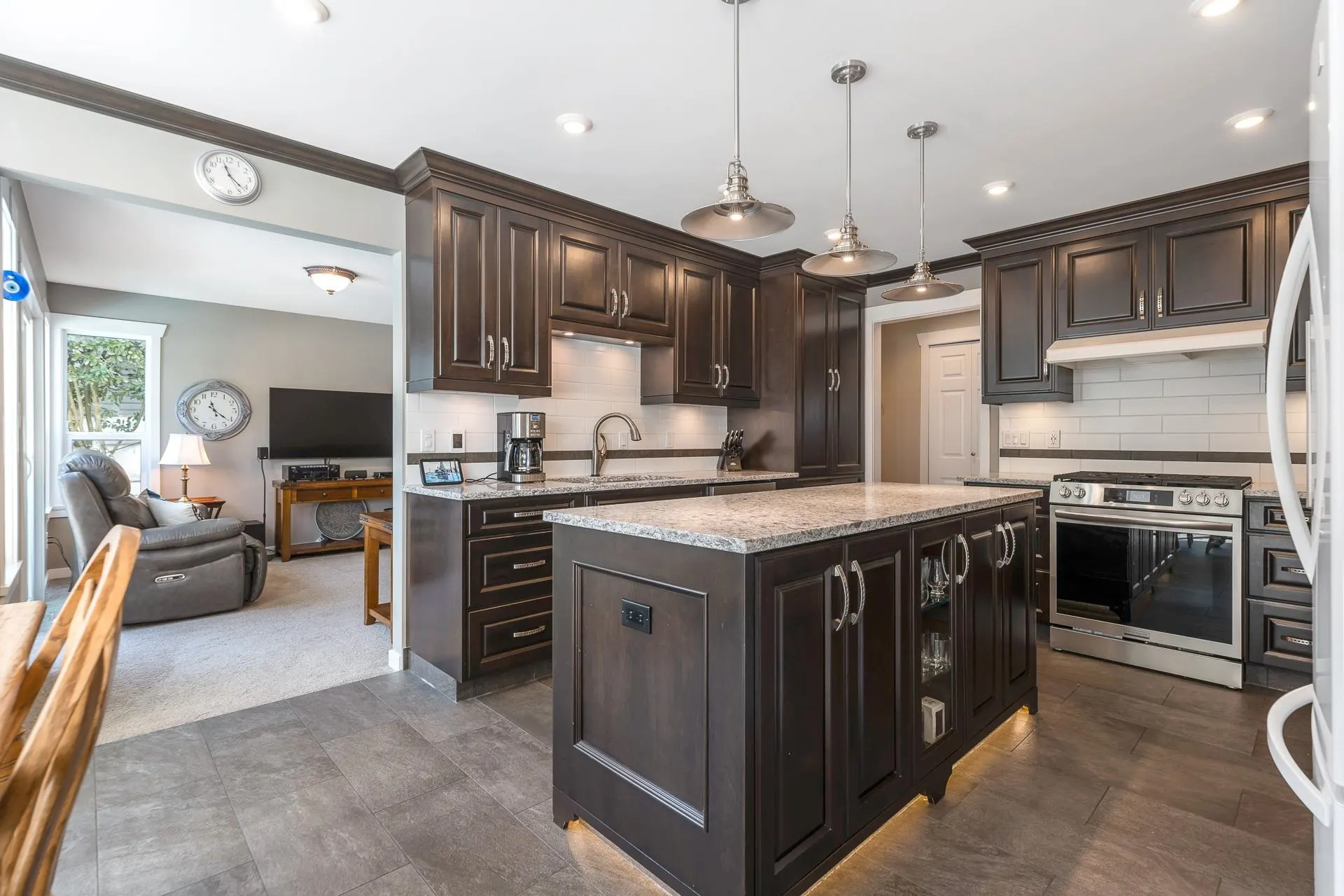 18157 Claytonwood Crescent