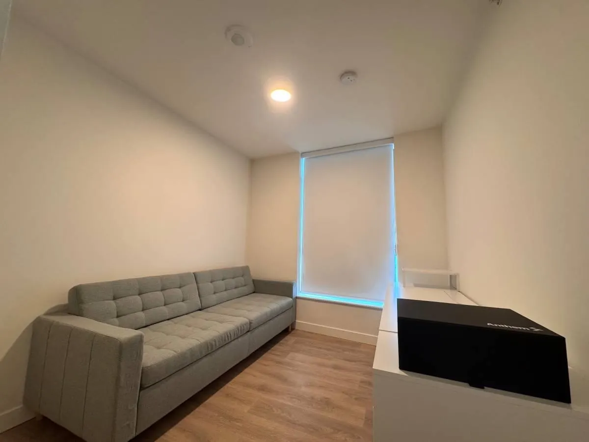 22** 318 Alderson Avenue