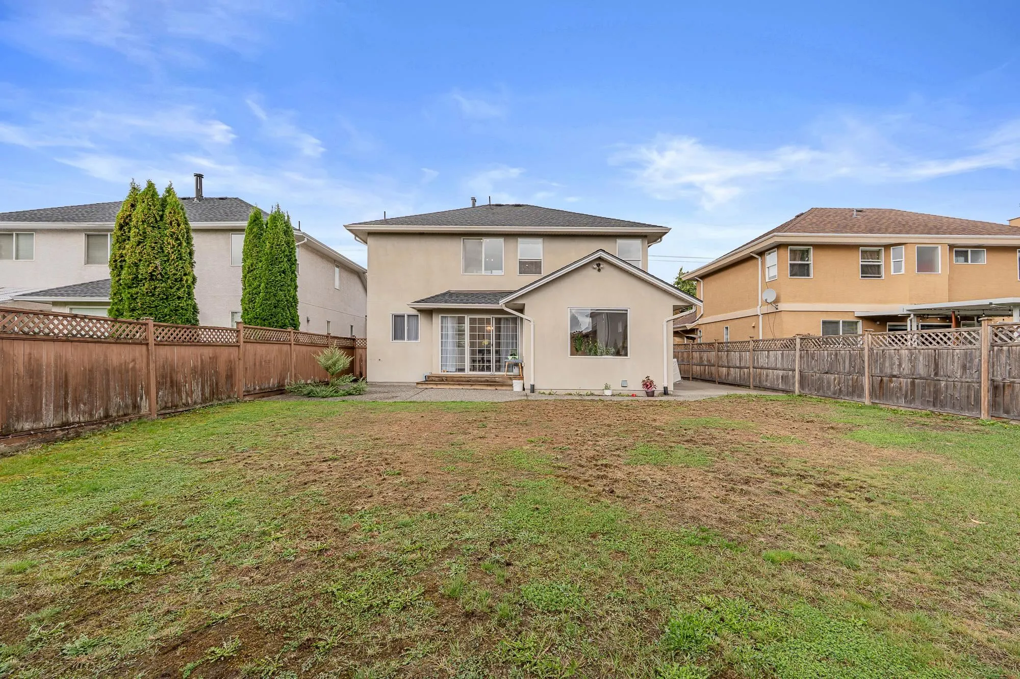 11048 160 Street