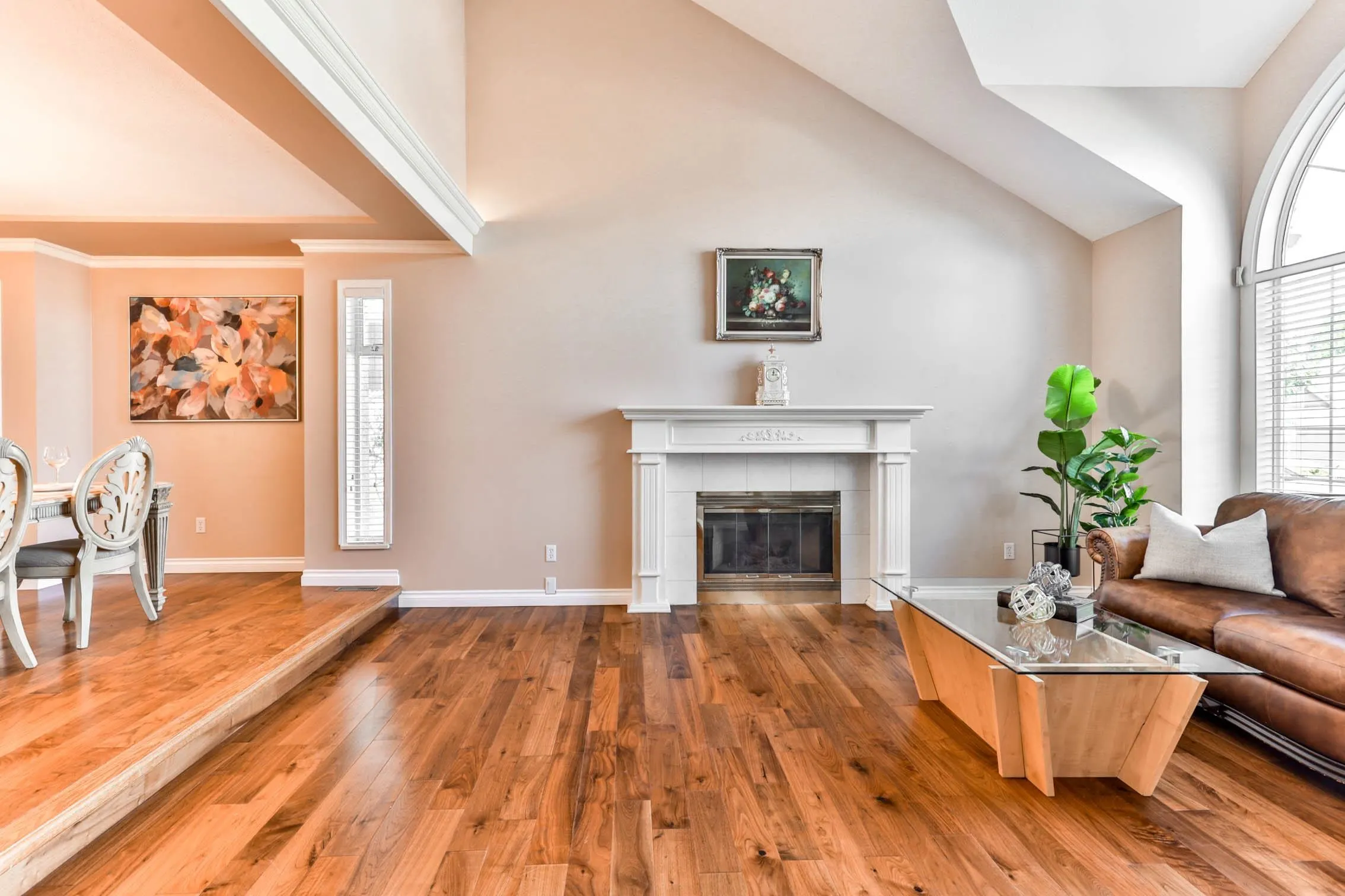1831 Walnut Crescent