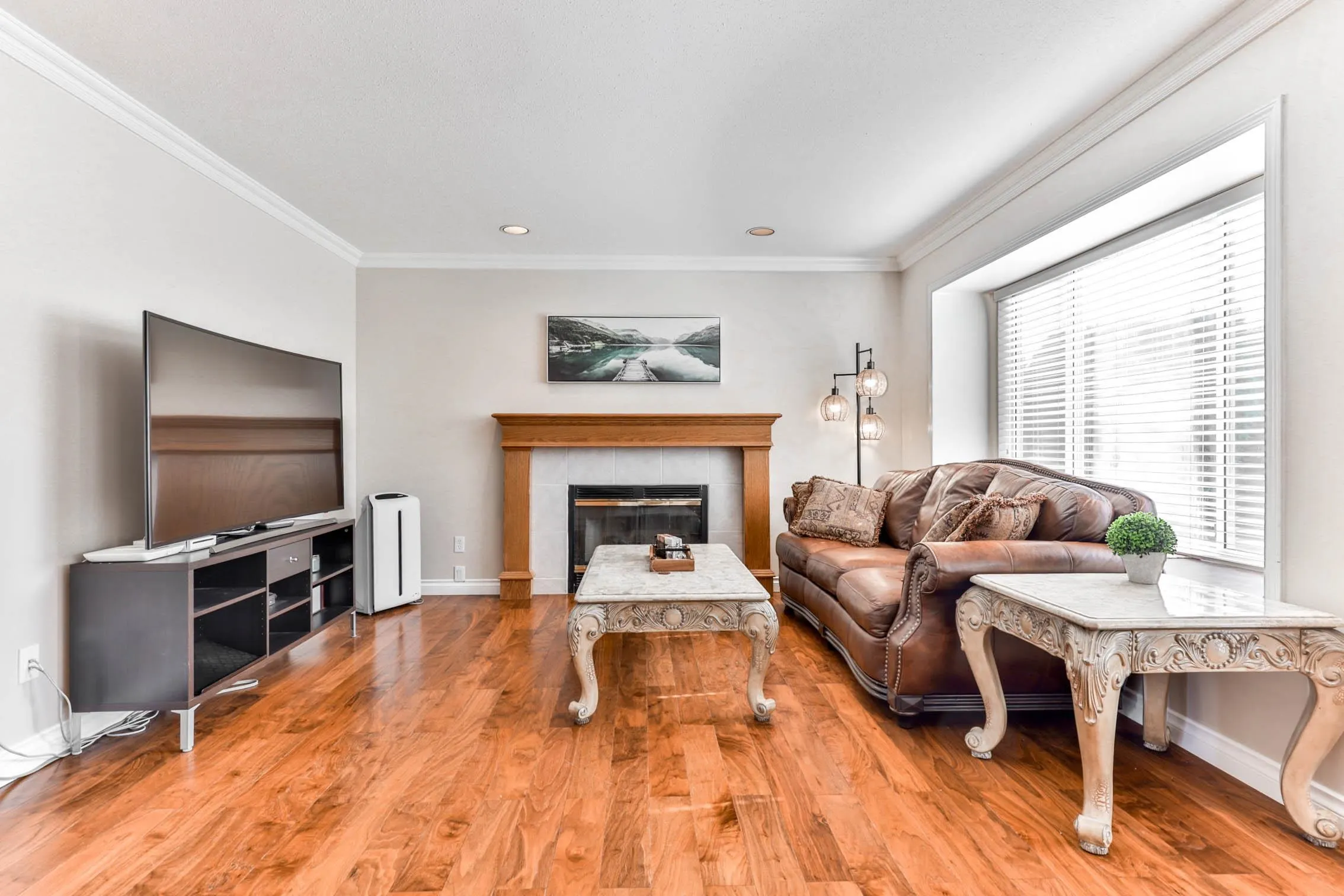 1831 Walnut Crescent
