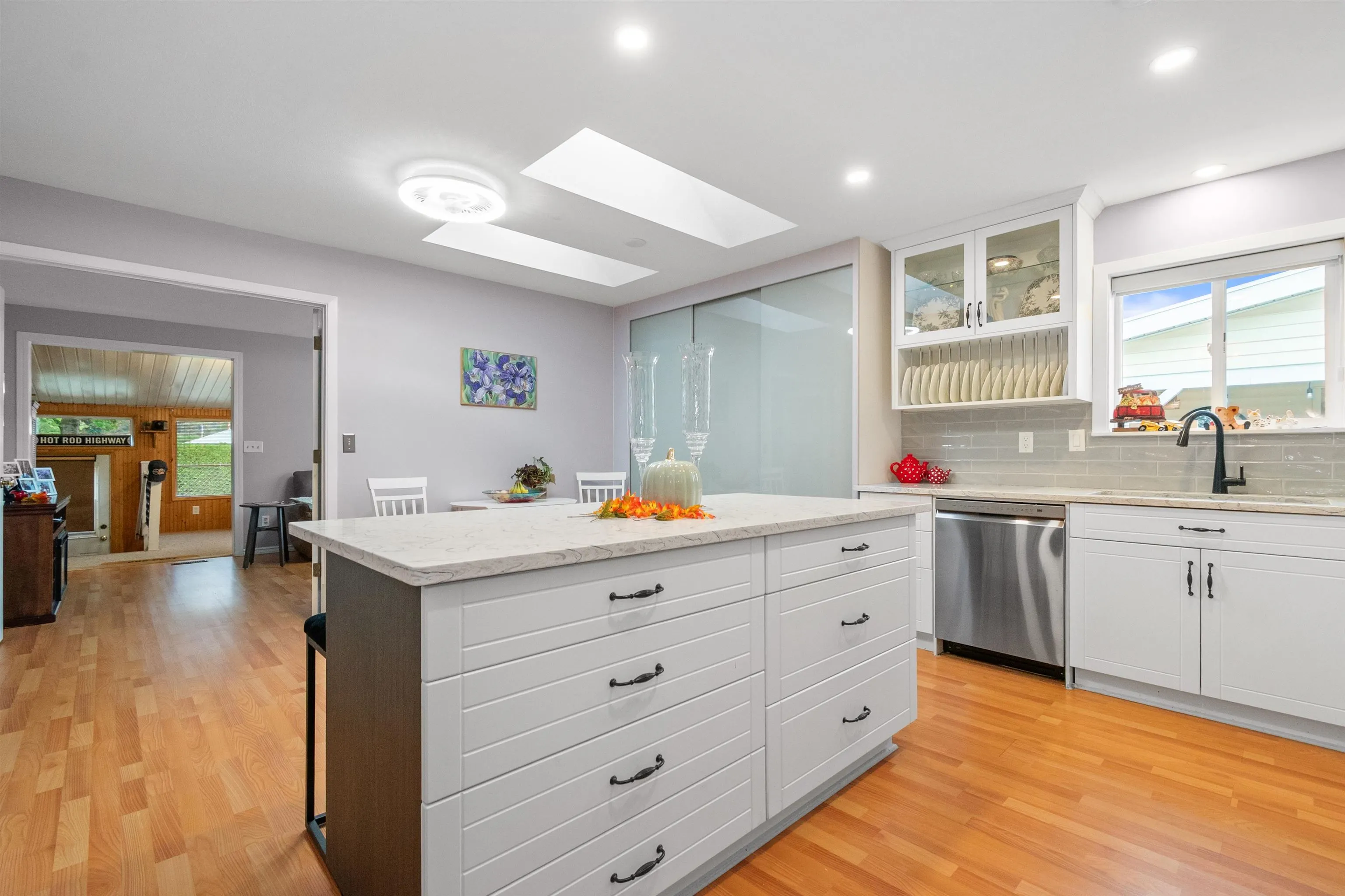 12 9055 Ashwell Road
