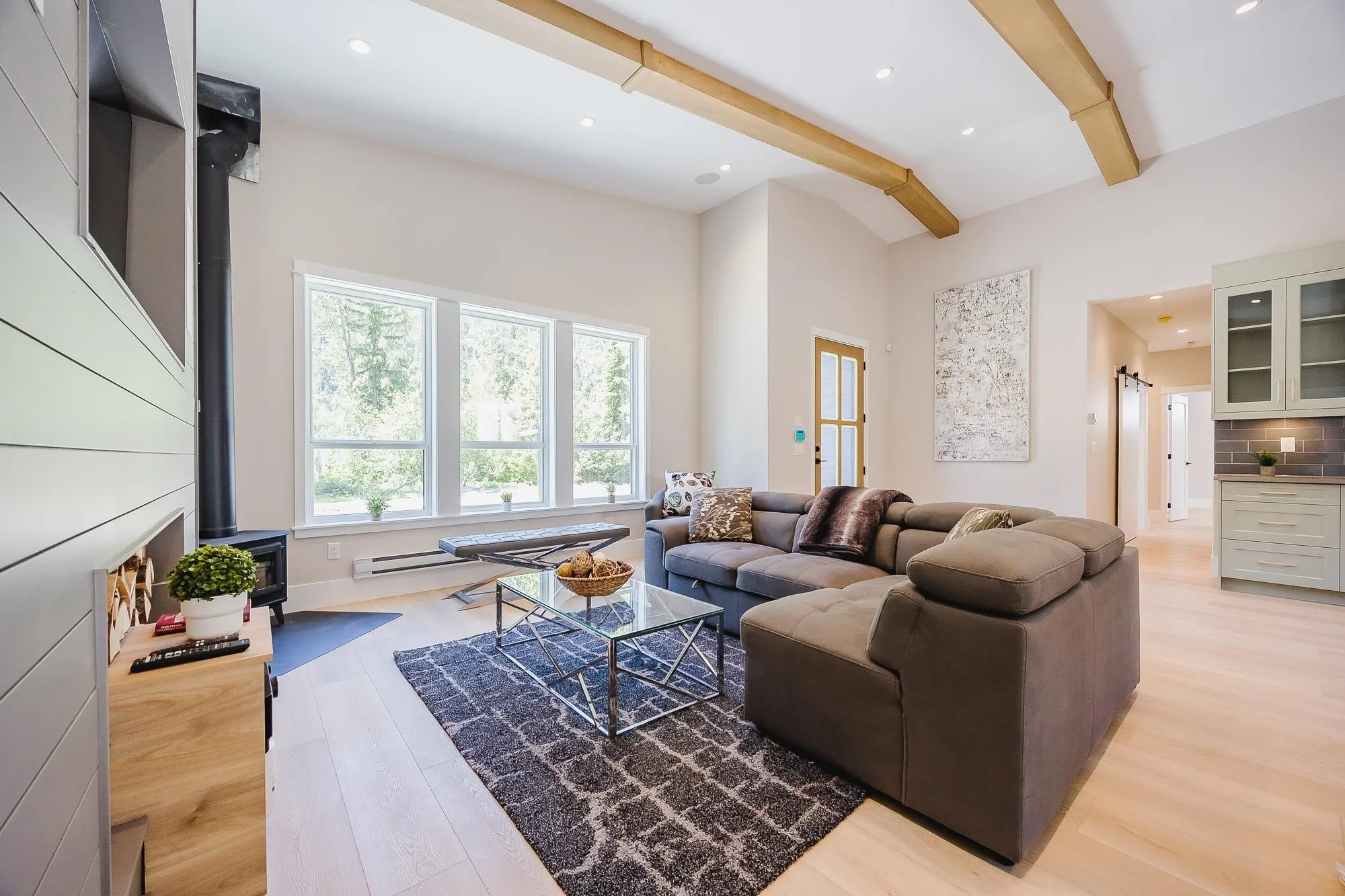 HG 184 71384 Grove Place