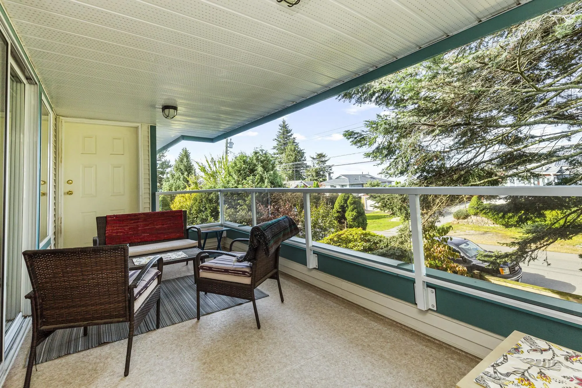 402 7500 Columbia Street