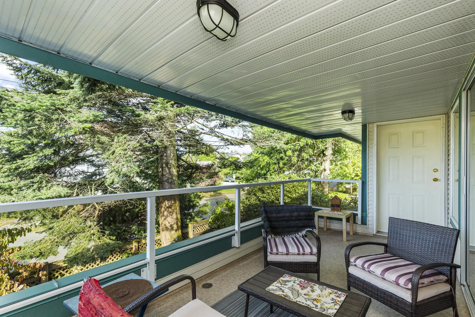 402 7500 Columbia Street