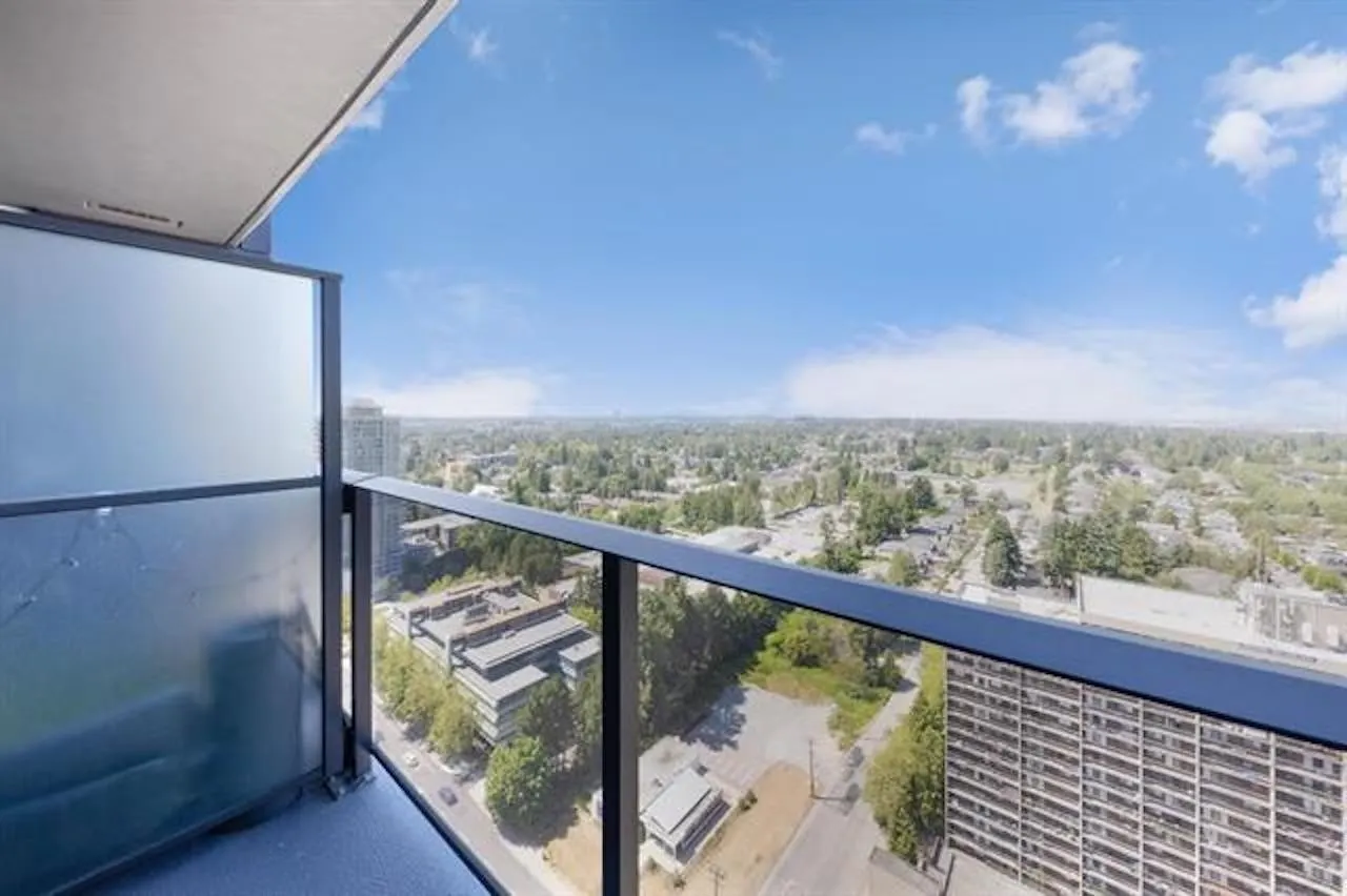 2704 13615 Fraser Highway