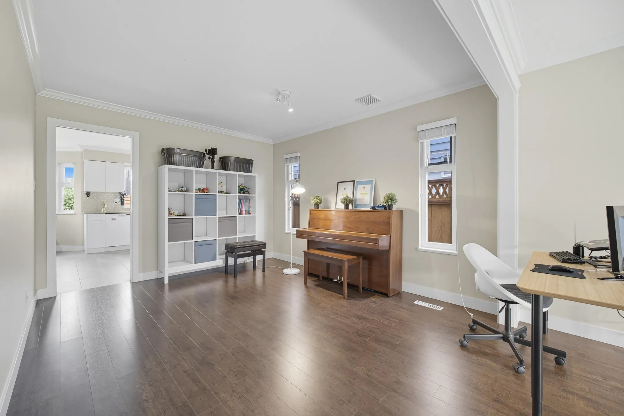 5571 Pearl Court