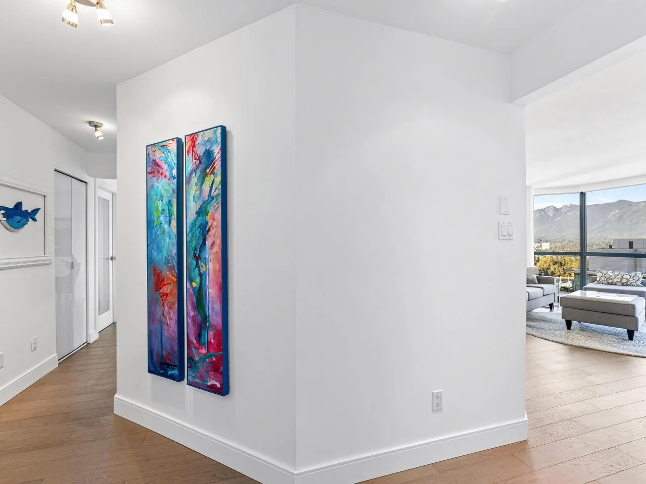 2302 1415 West Georgia Street