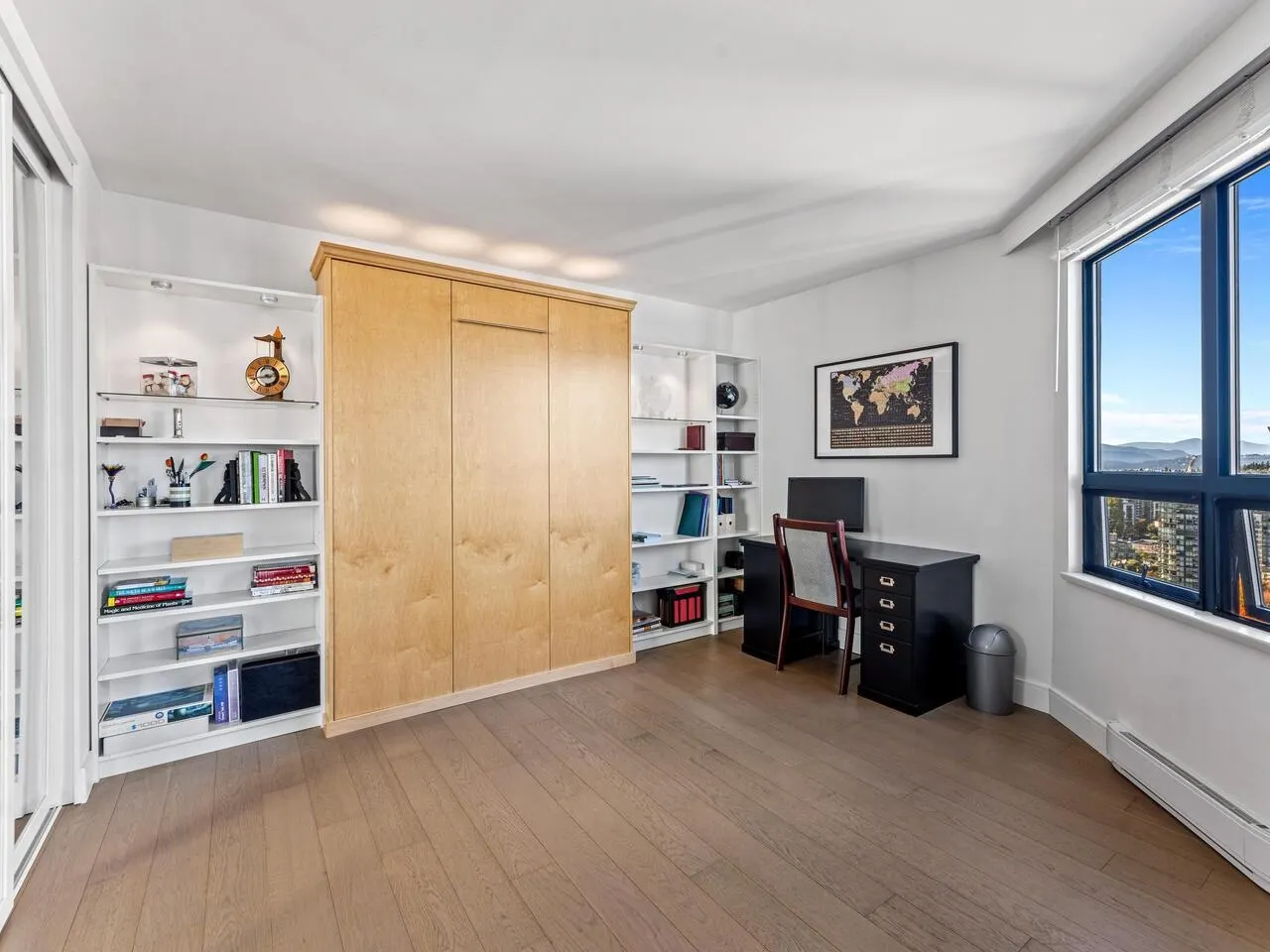 2302 1415 West Georgia Street