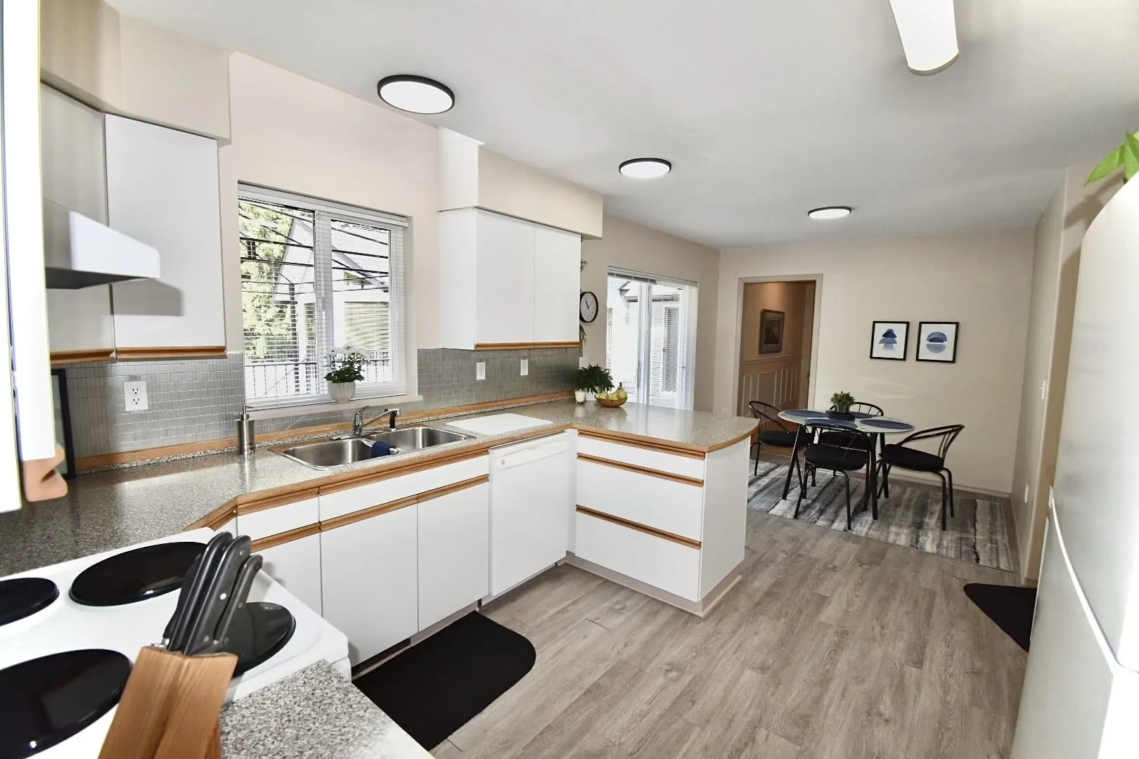 1499 Hanbury Road