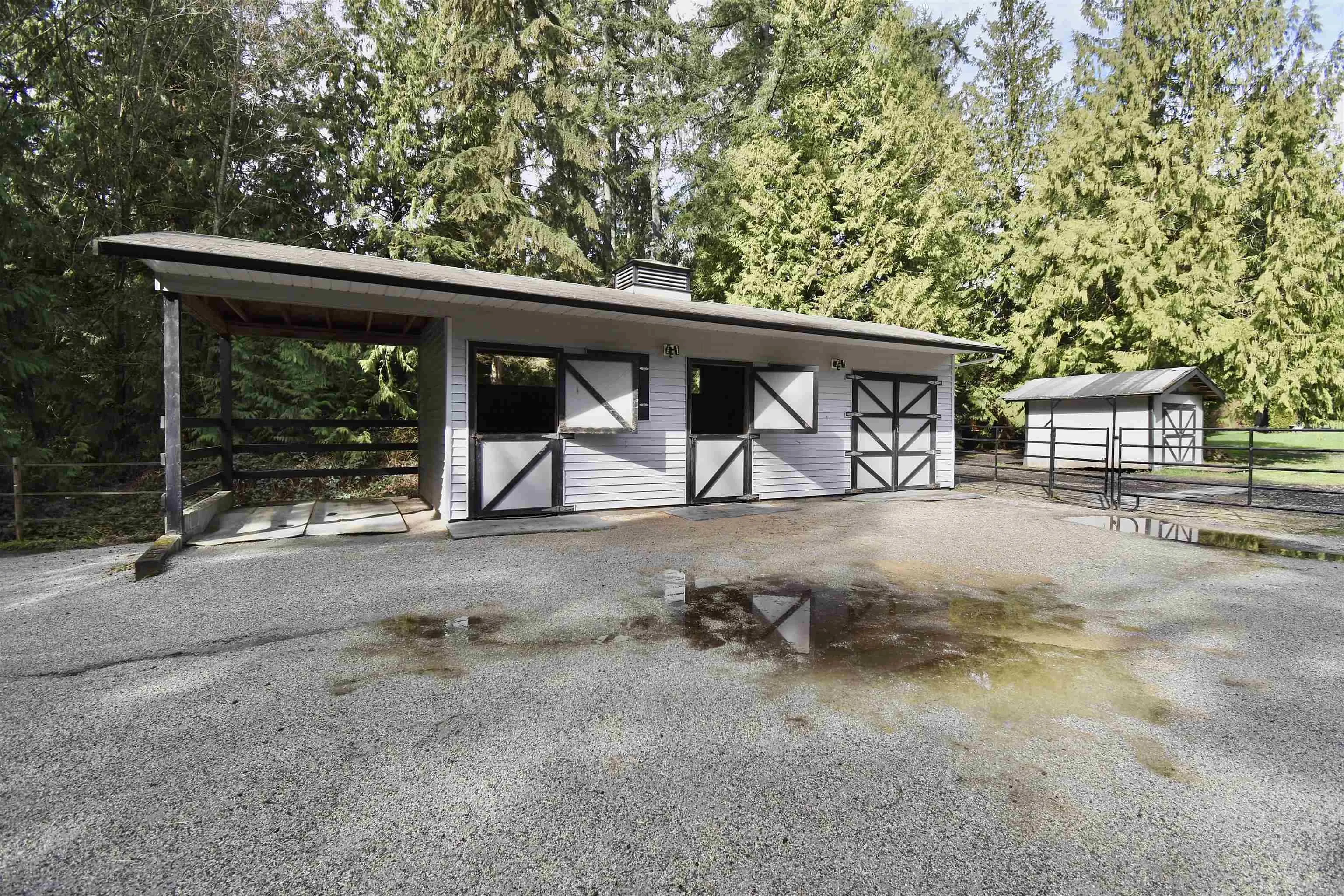 1499 Hanbury Road