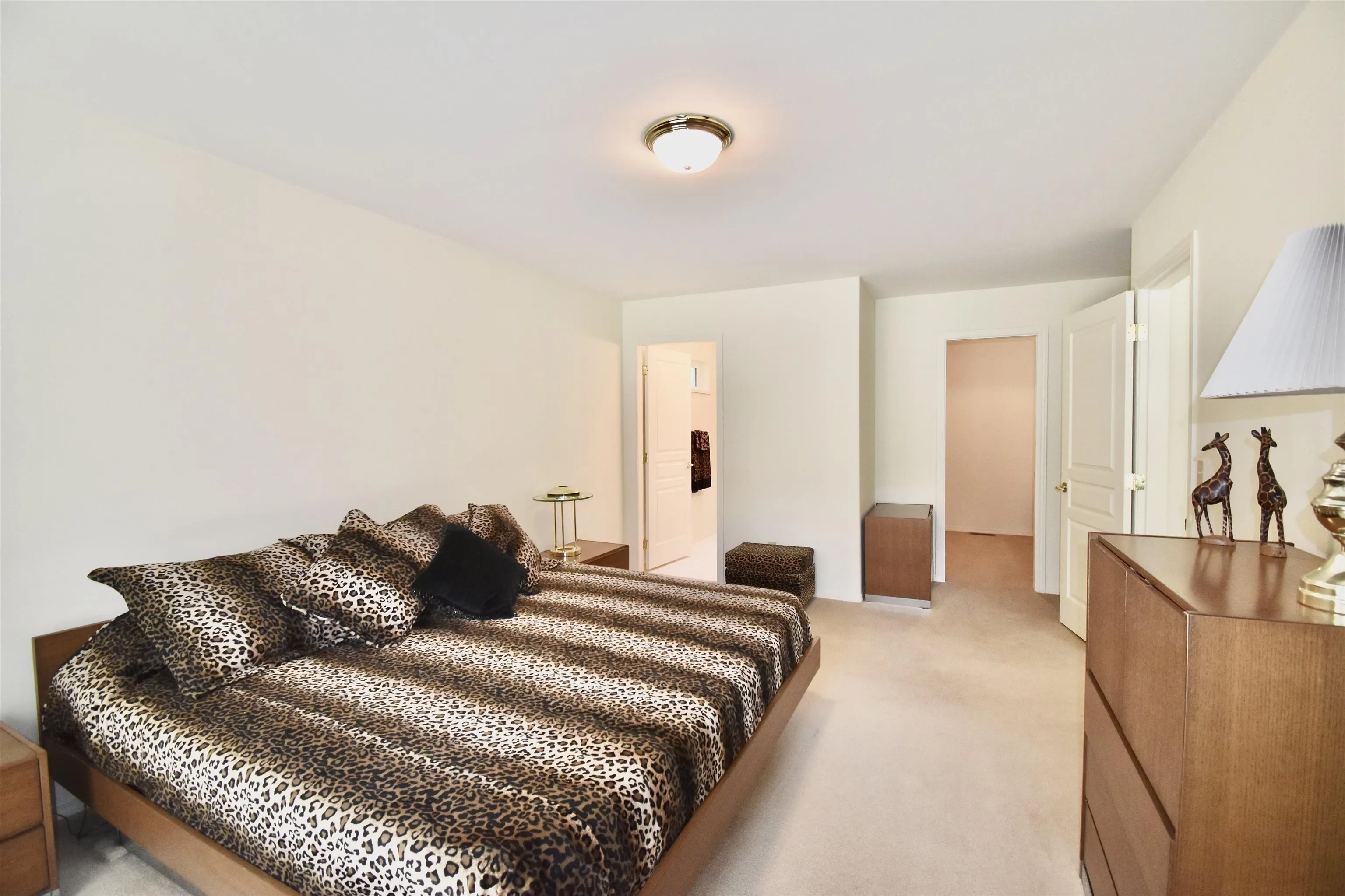 1499 Hanbury Road