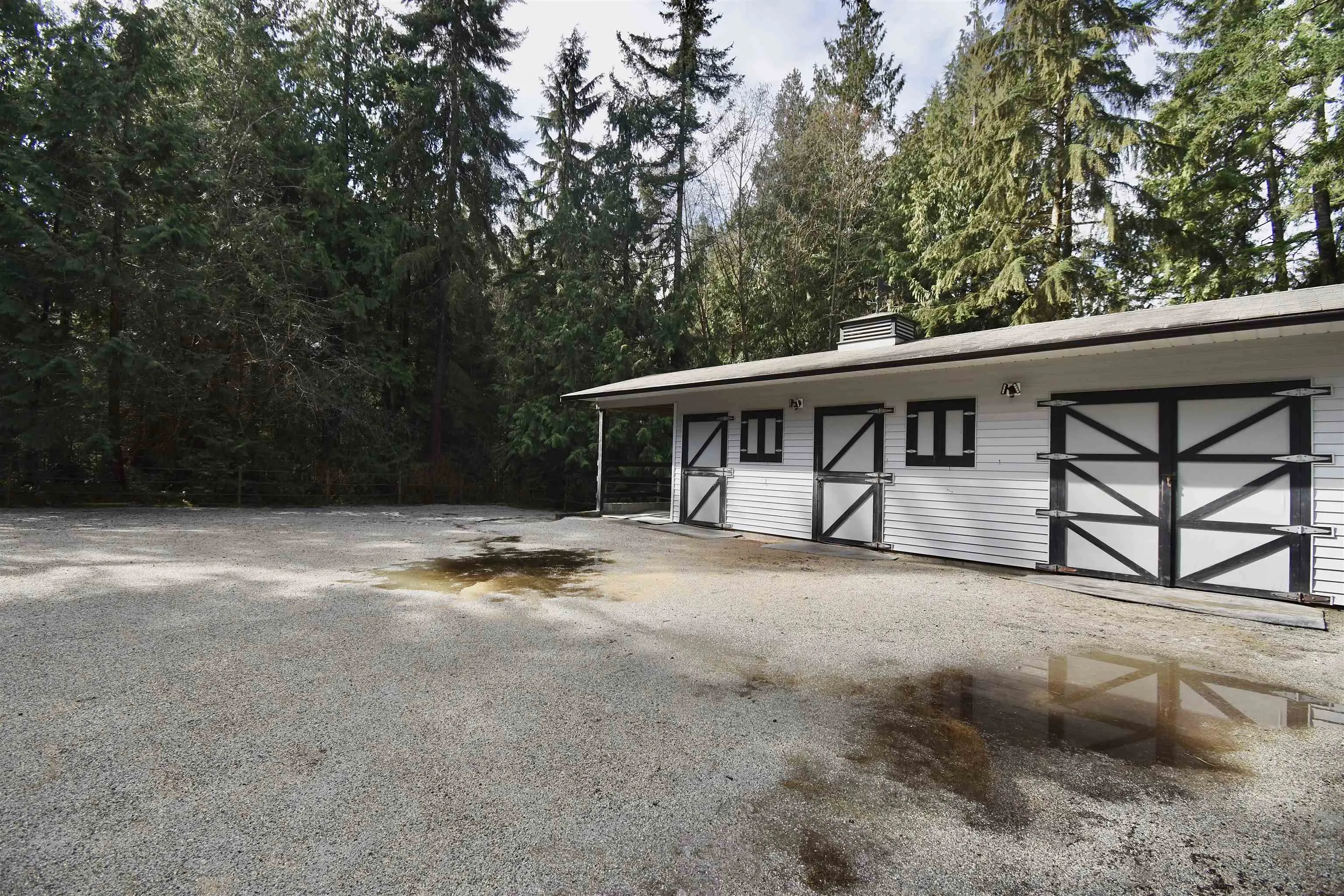 1499 Hanbury Road