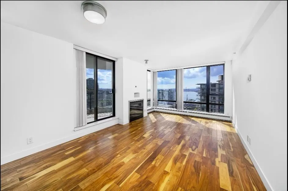 1301 151 W 2nd Street