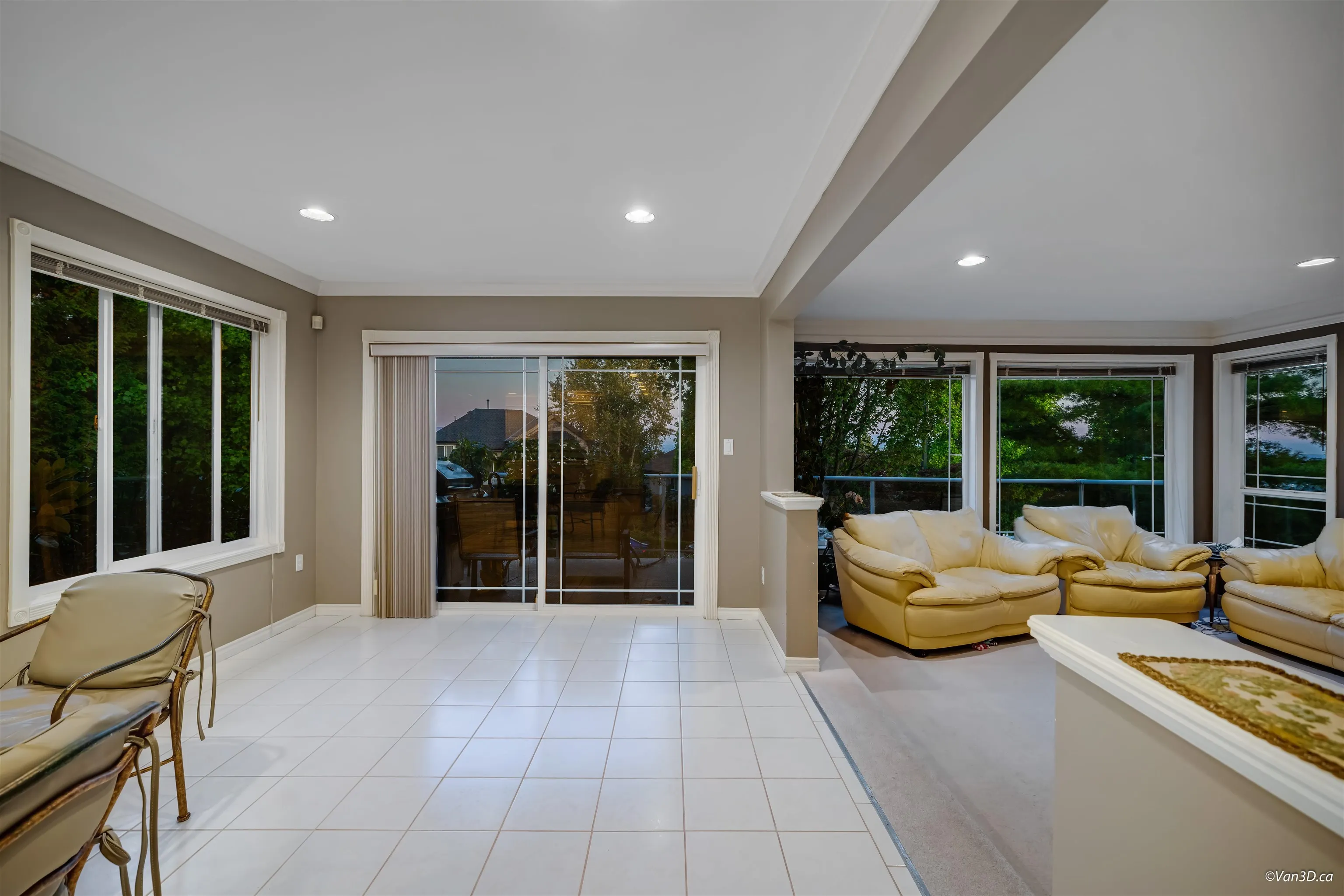 2599 Diamond Crescent