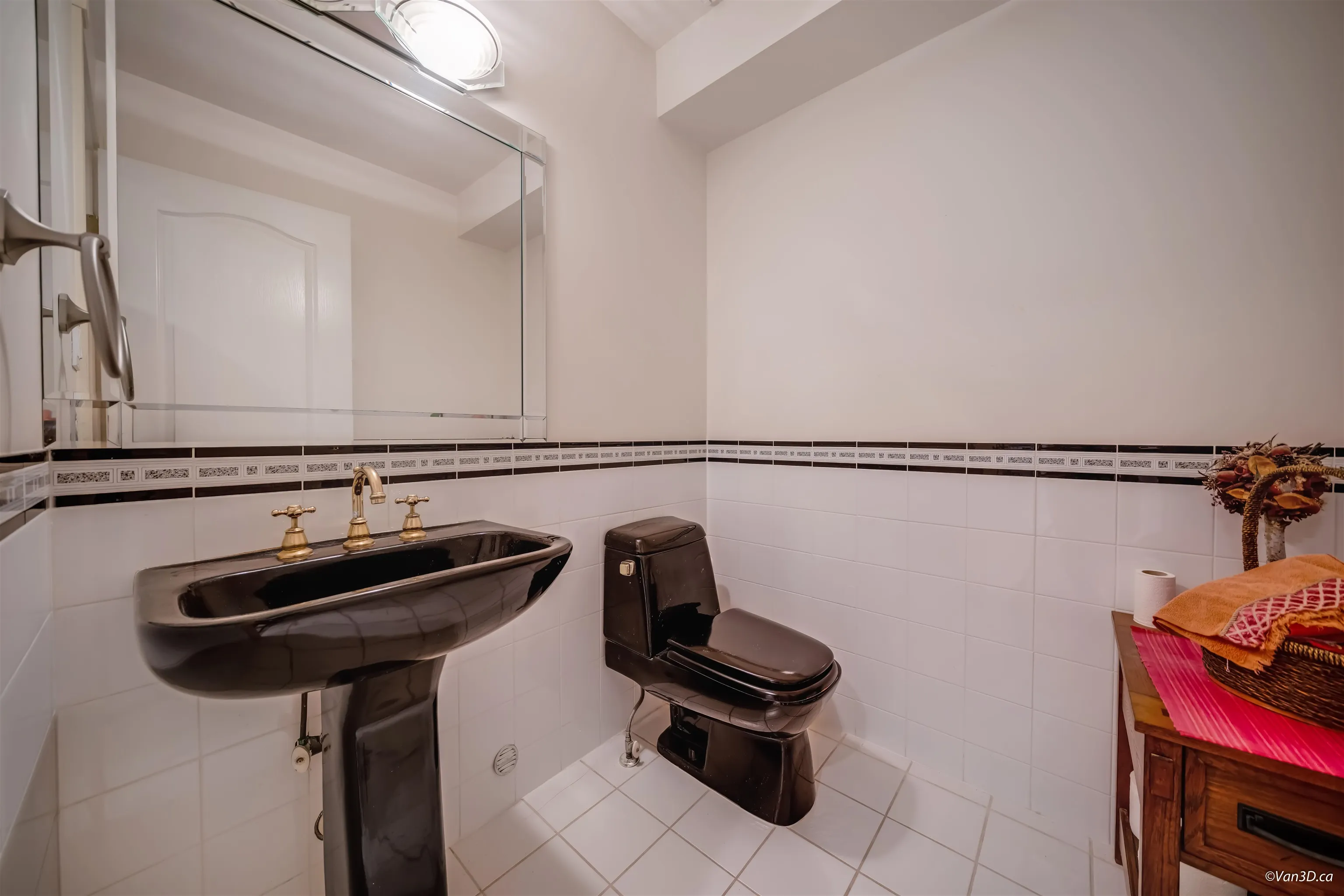 2599 Diamond Crescent