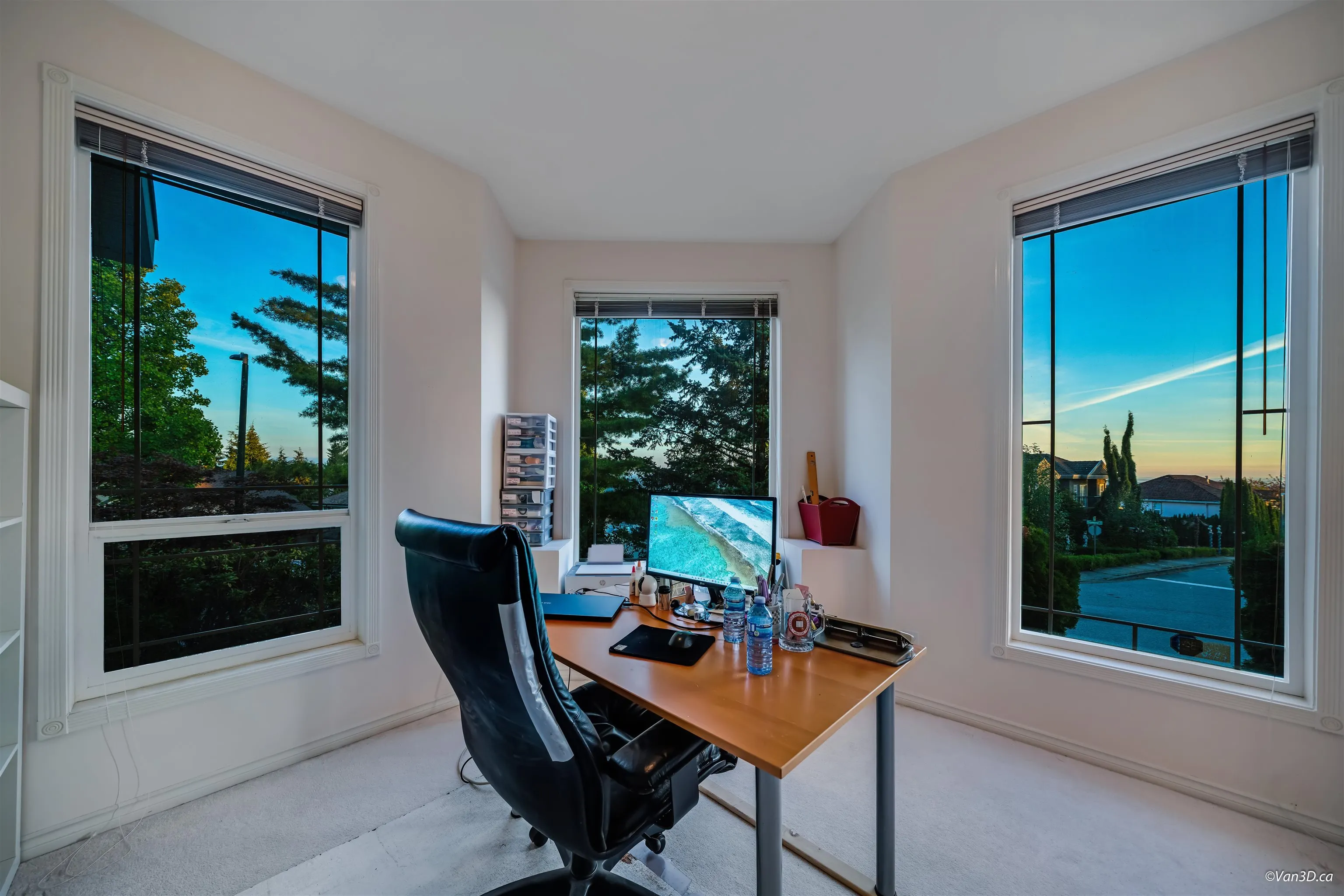 2599 Diamond Crescent