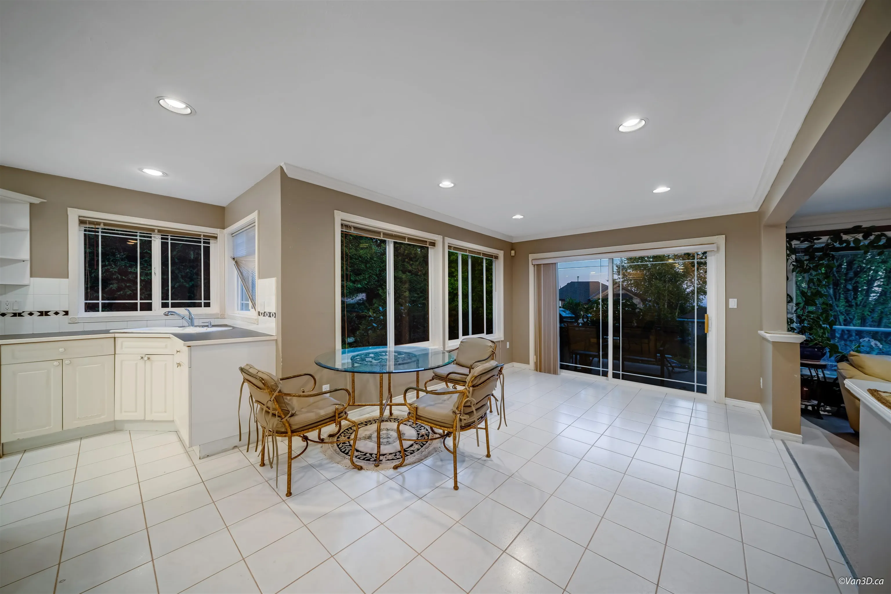 2599 Diamond Crescent