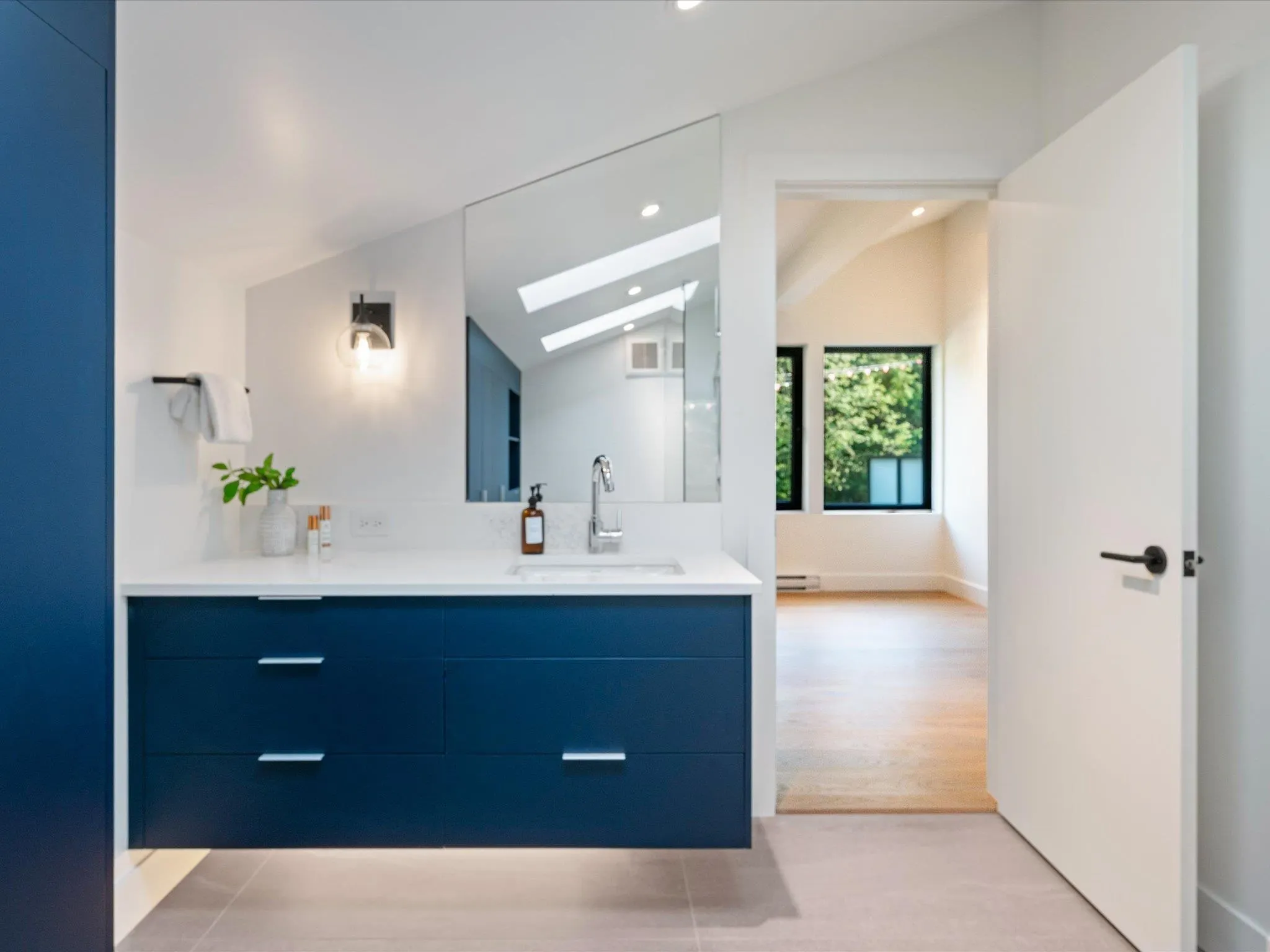 3005 Brio Entrance