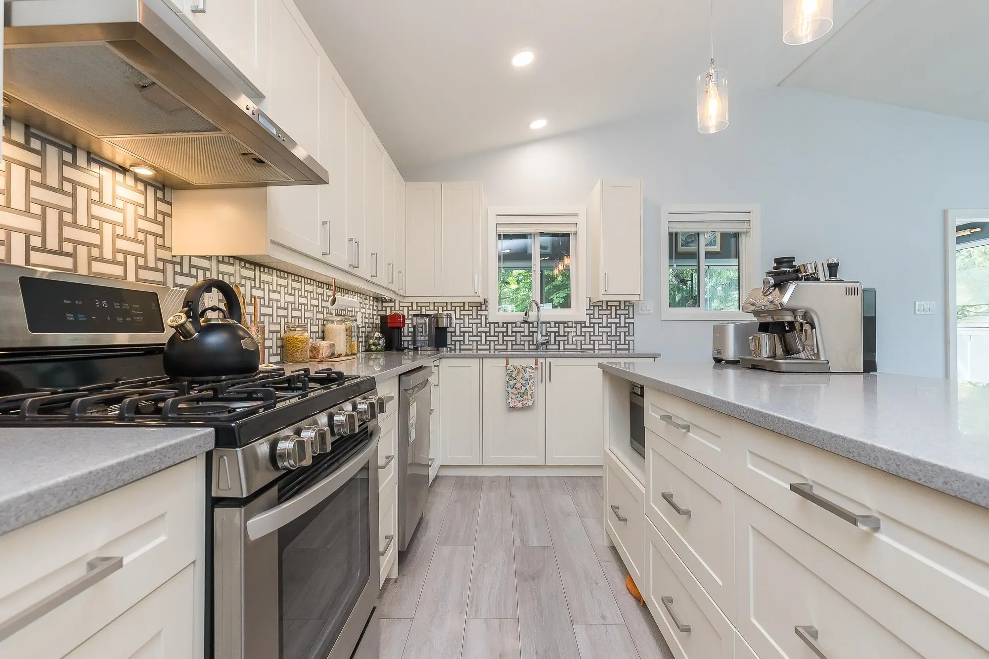 81 53480 Bridal Falls Road