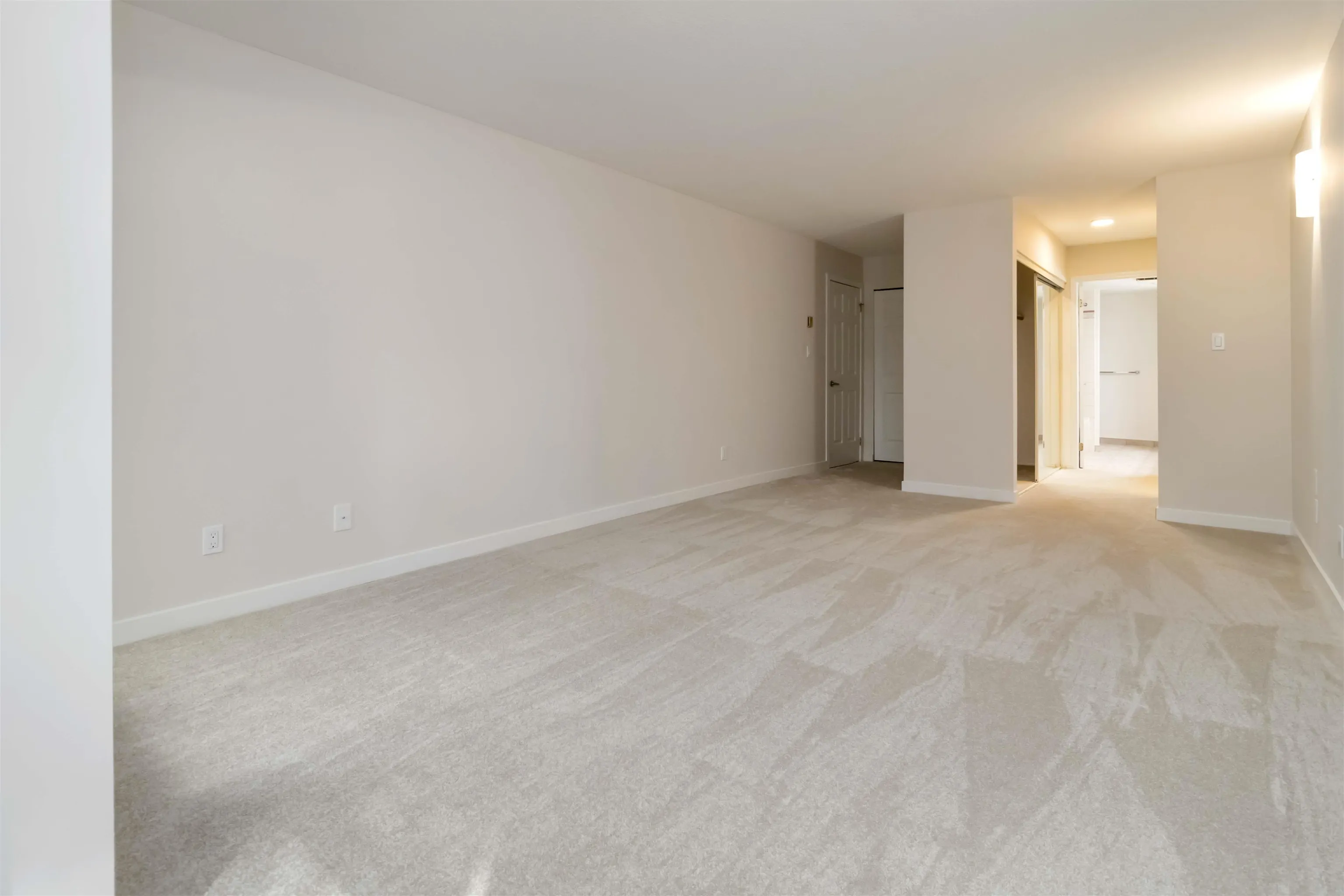 102 1230 Quayside Drive